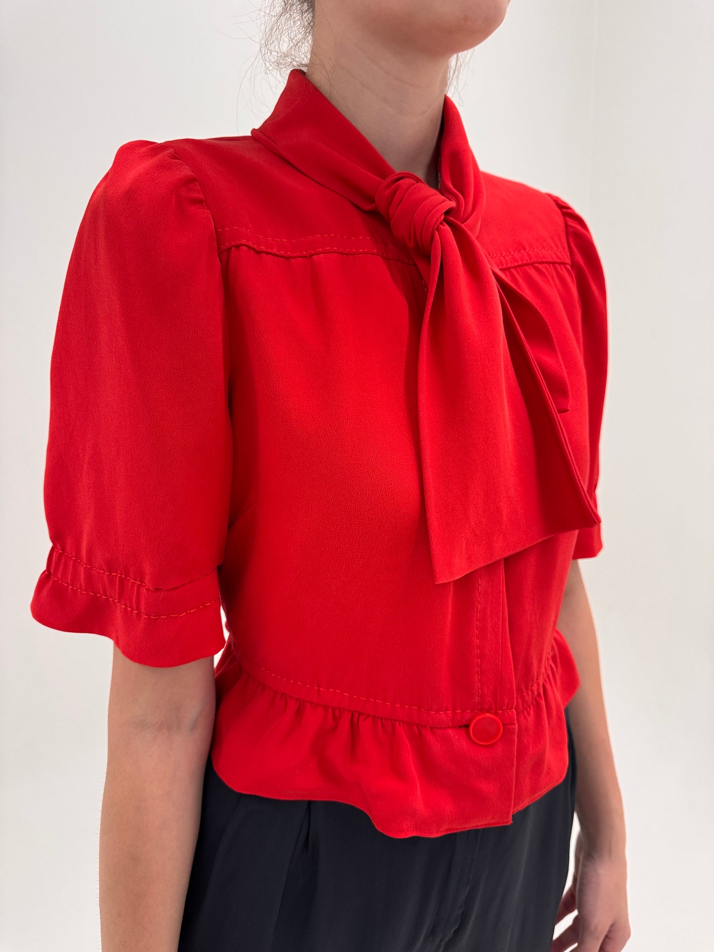 Jacheta / cămașă din mătase naturală in croi ultra chic cherry red