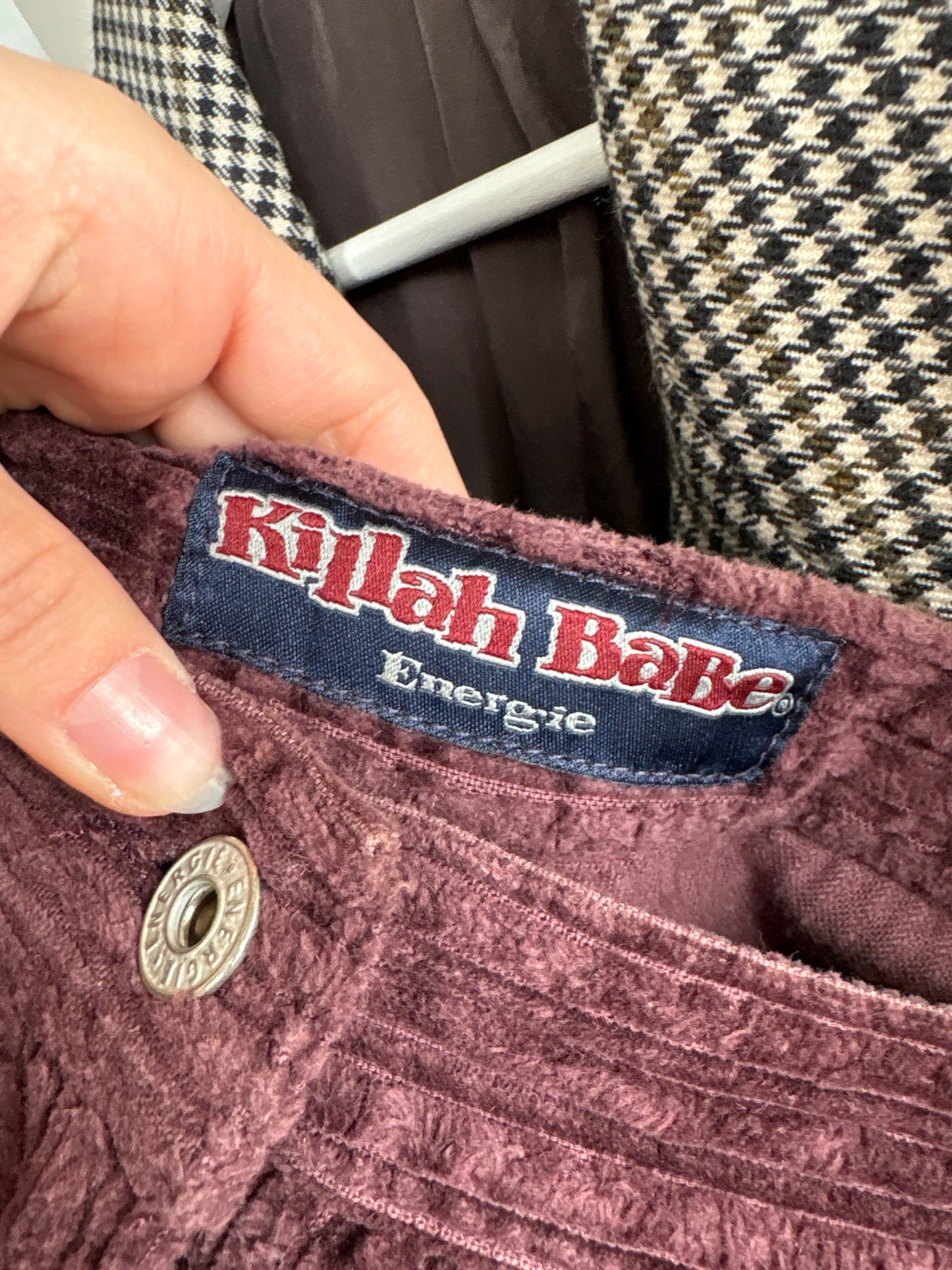 Fustă vintage maxi aubergine din corduroy cu talie ultra înaltă