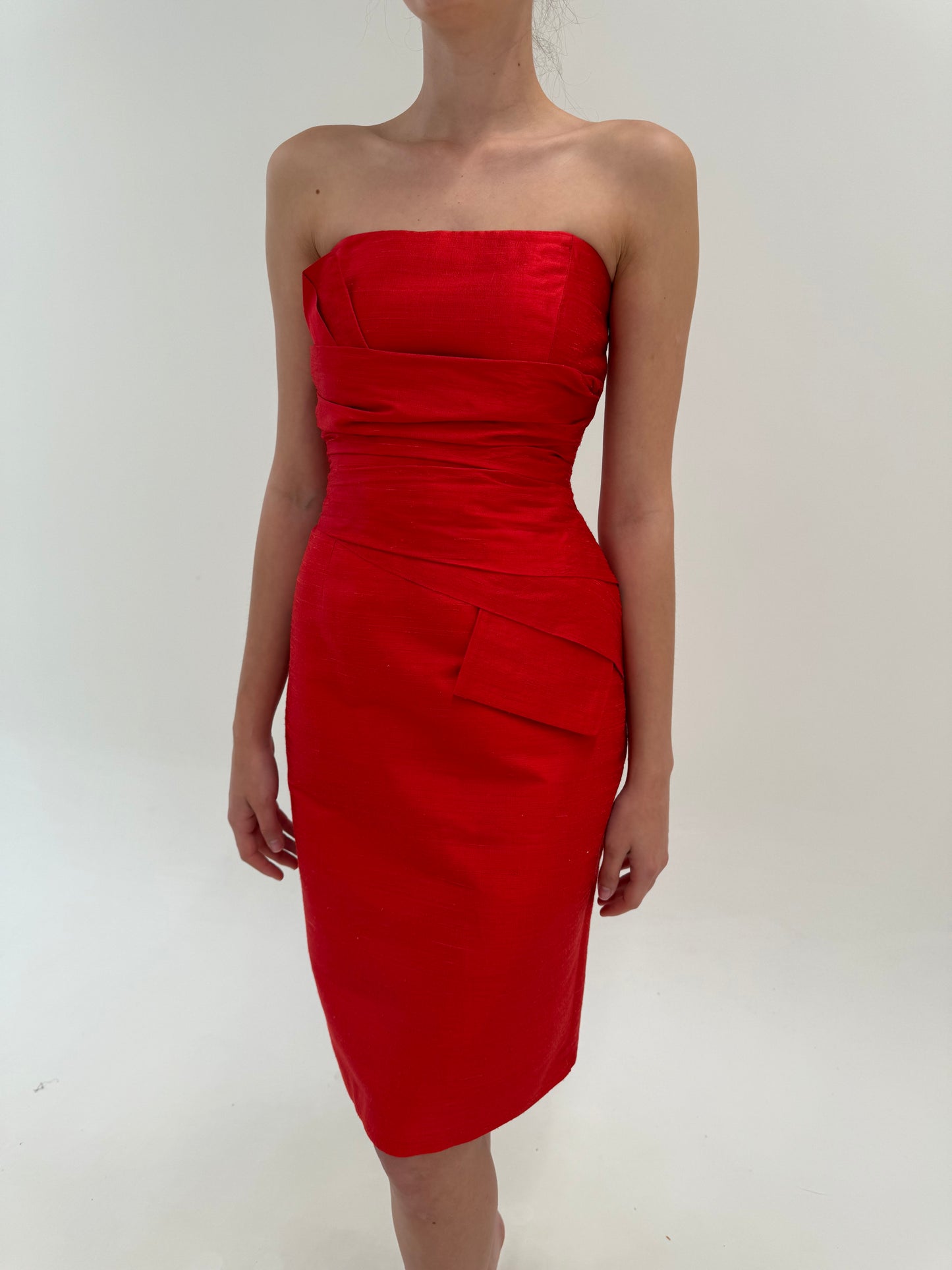 Rochie de cocktail din mătase excepțională naturală cu corset în croi elaborat