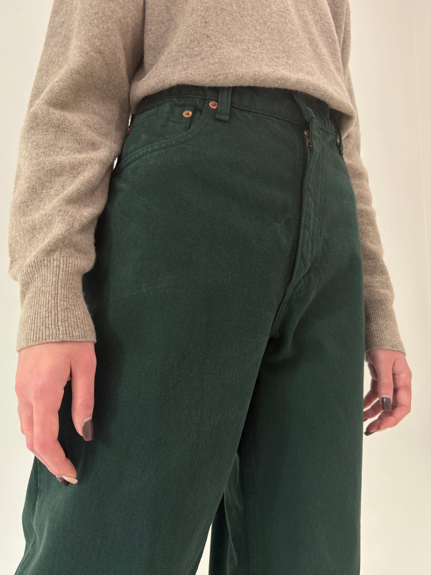 Jeans vintage Levi’s model 550 tall cu talie ultra înaltă forest green