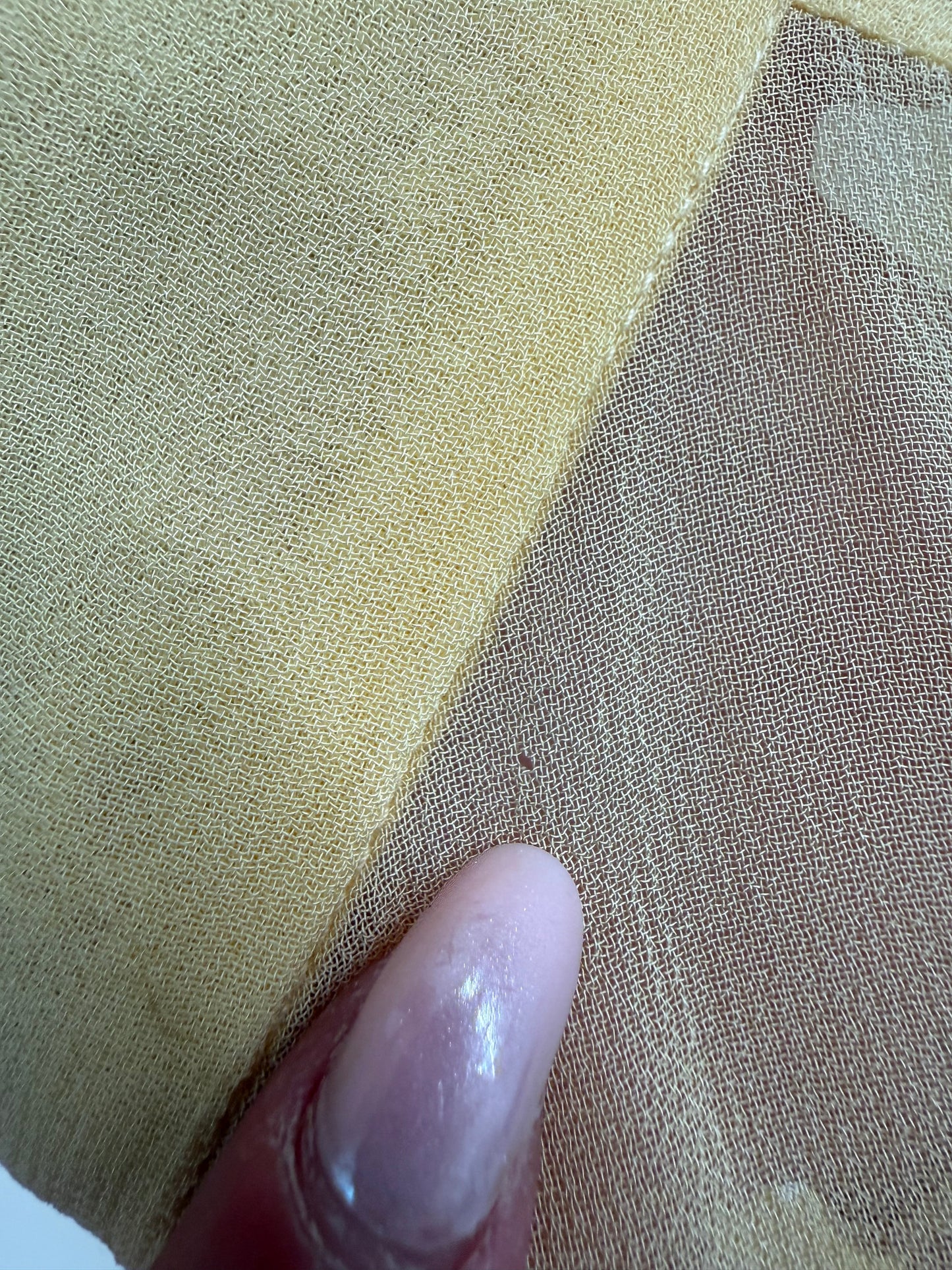 Cămașa super vaporoasă butter yellow in croi lejer cropped