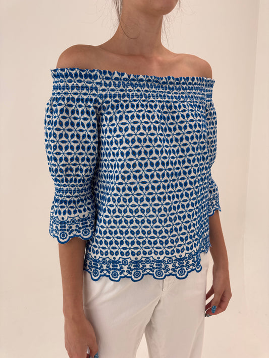 Top cu decolteu elastic integral din bumbac cu broderie anglaise
