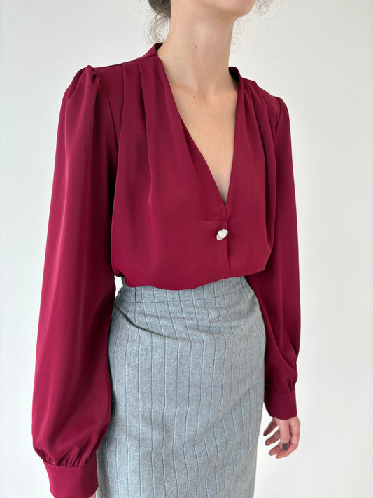 Cămașa burgundy în croi amplu cu nasturi decorativi de la zi la seară