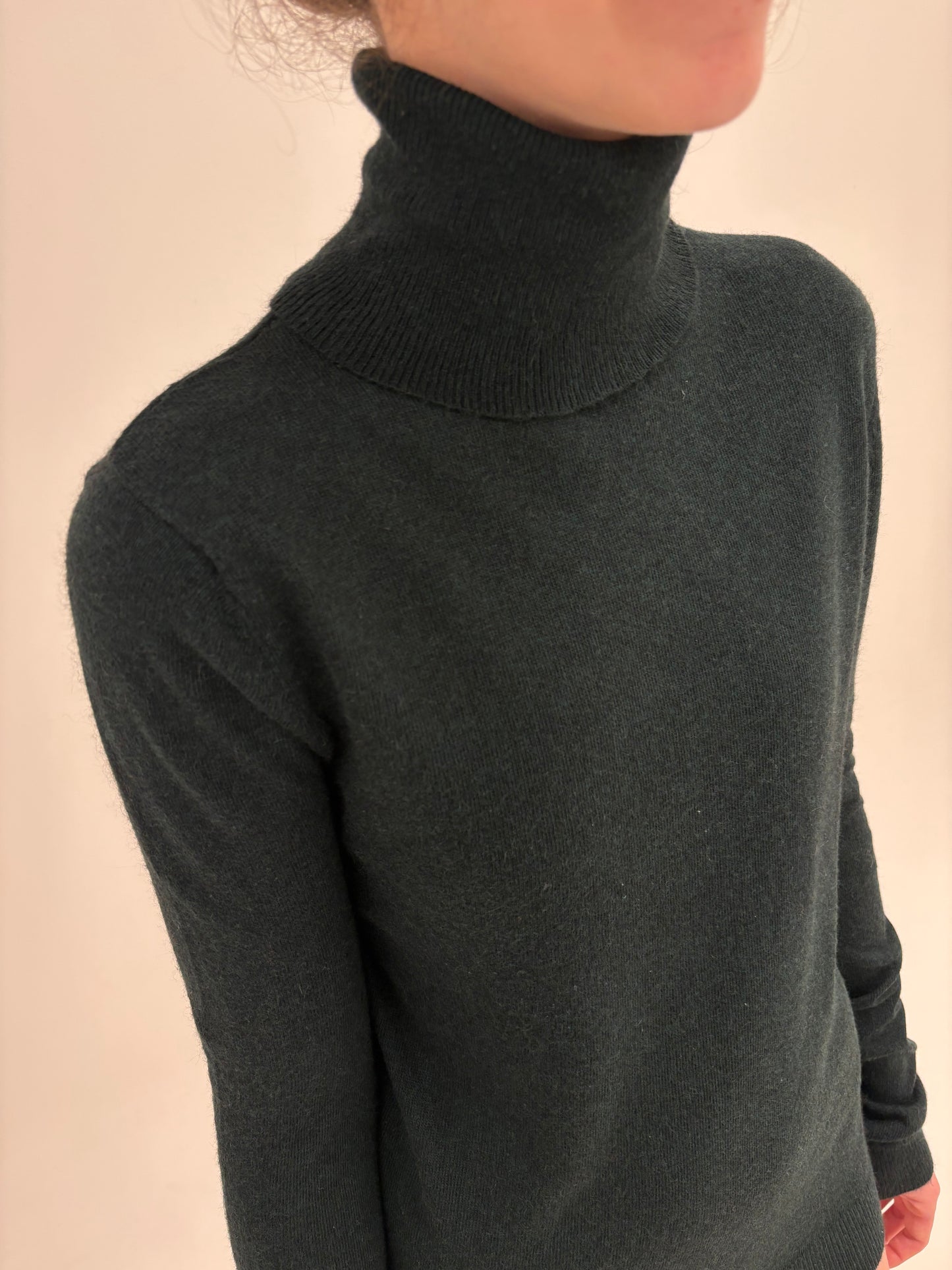 Maleta dark forest green din cașmir