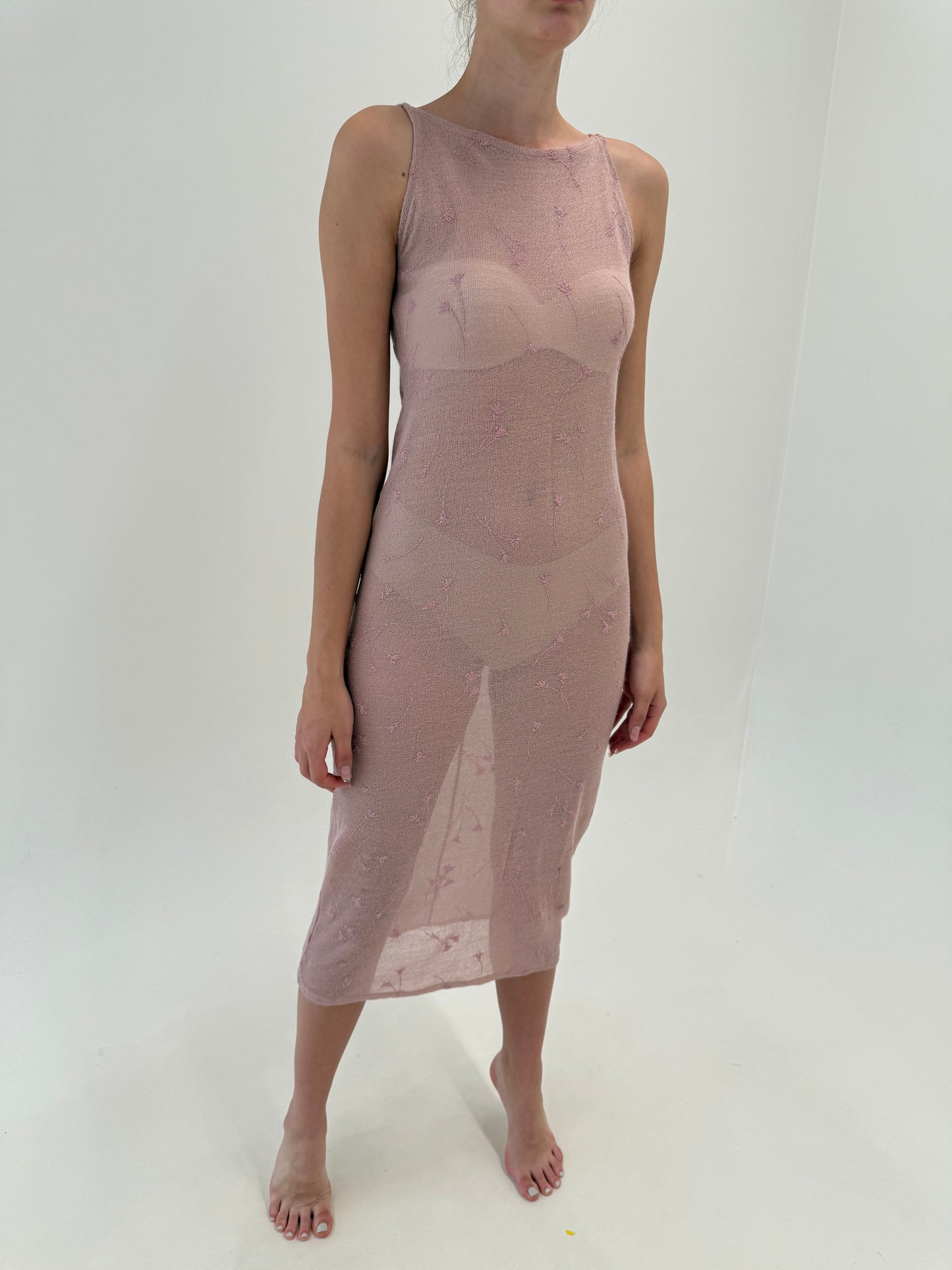 Rochie dusty powder pink italiană din de plajă din jerse de vară cu broderie