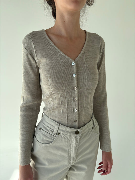 Cardigan light nude italian din lana merino extrafina
