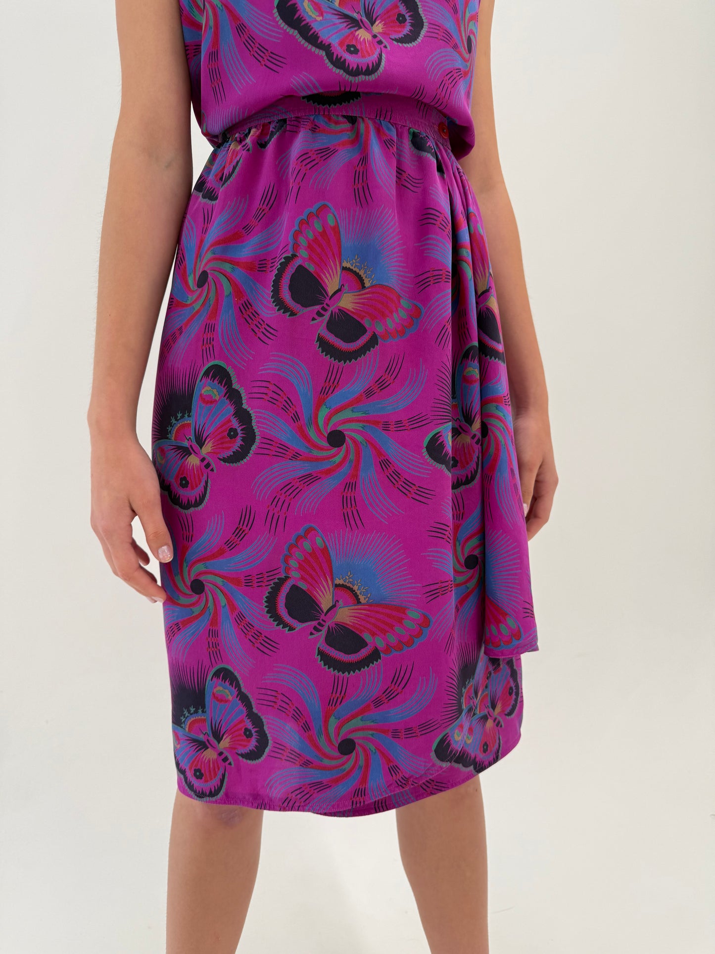 Set vintage magenta din mătase naturală cu fusta petrecută print delicat