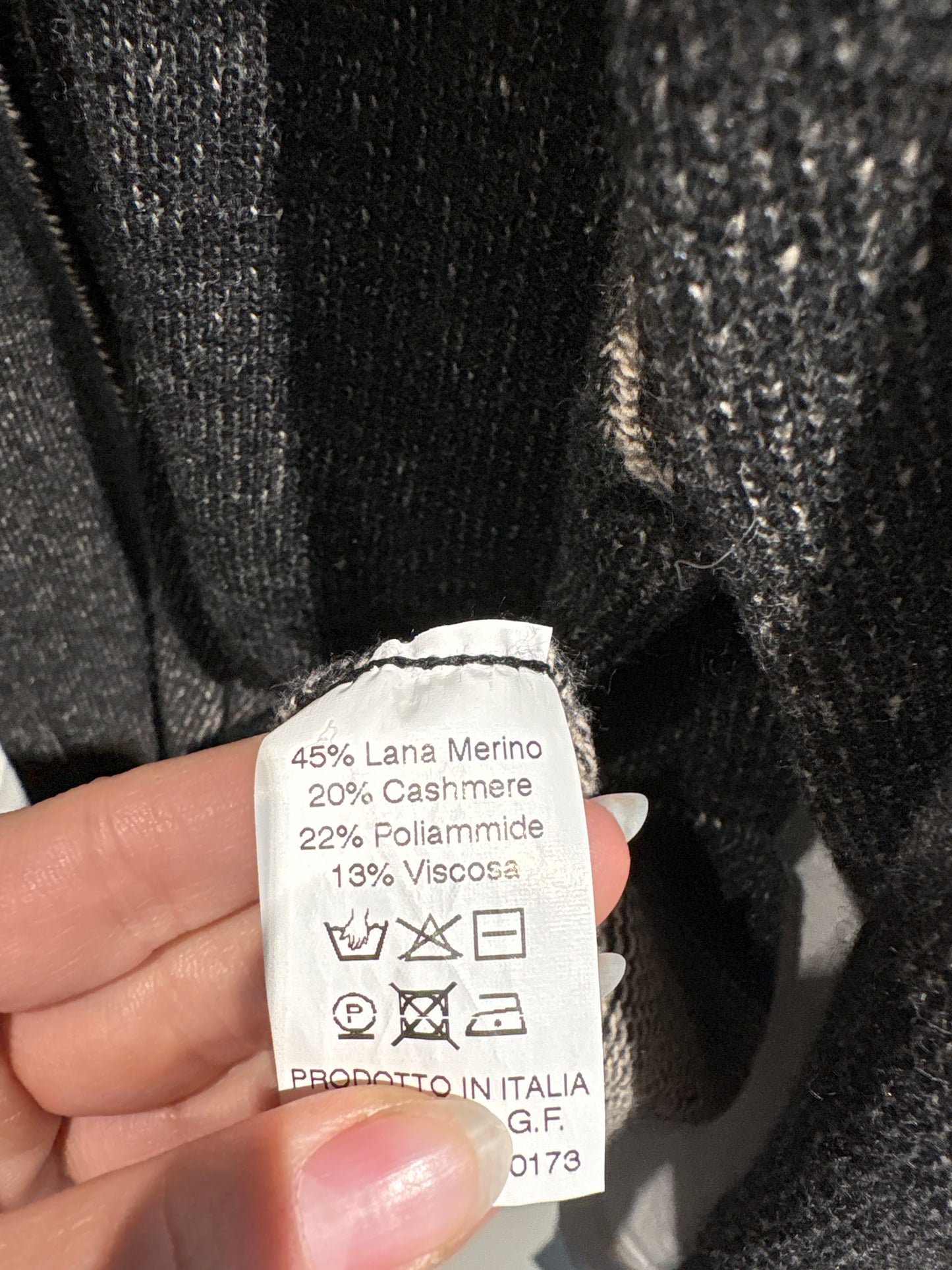 Cardigan italian excepțional din tricot de lana merino cu cașmir