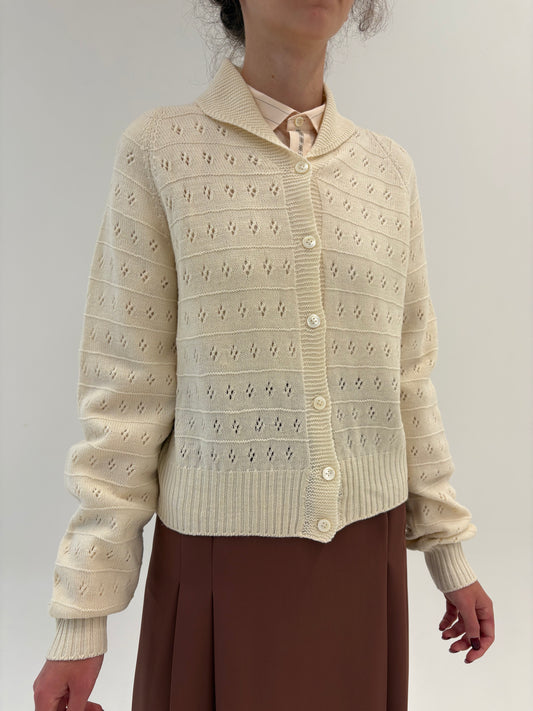 Cardigan vintage tall butter white din lana extrafina de gramaj mare