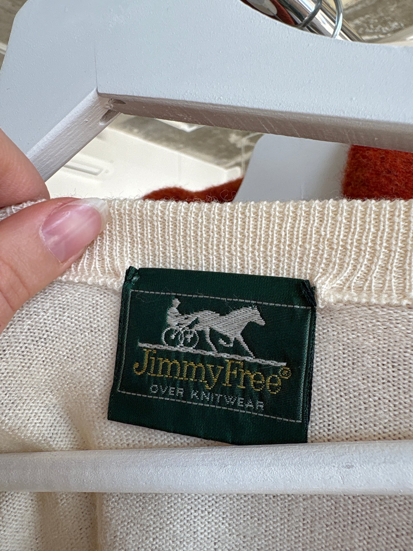 Pulover butter white italian din lana merino de gramaj mare în croi lejer