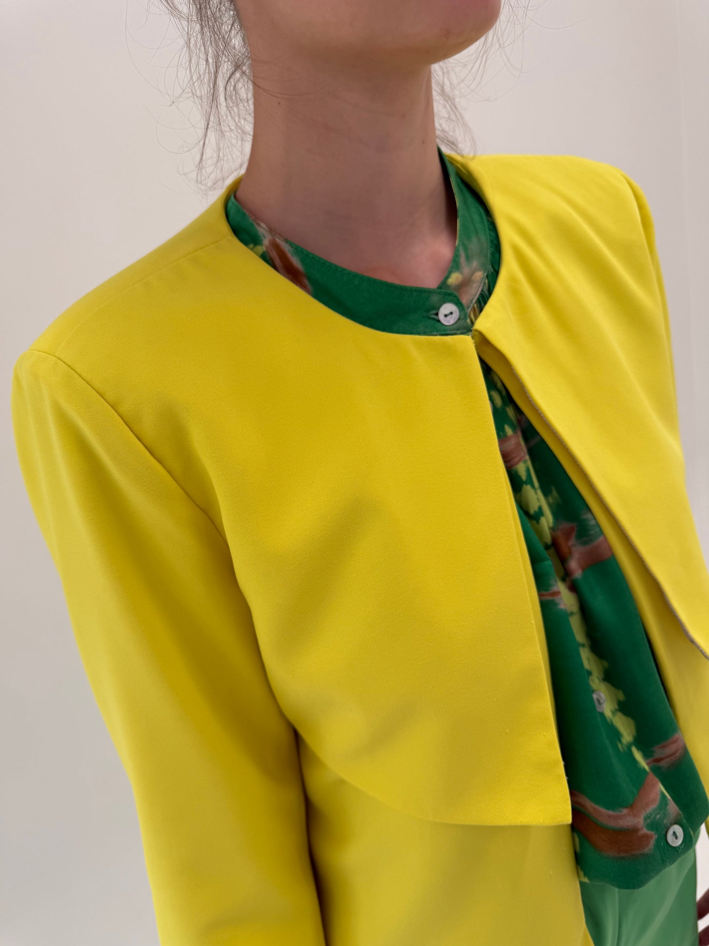Sacou lime yellow în croi modern ușor boxy