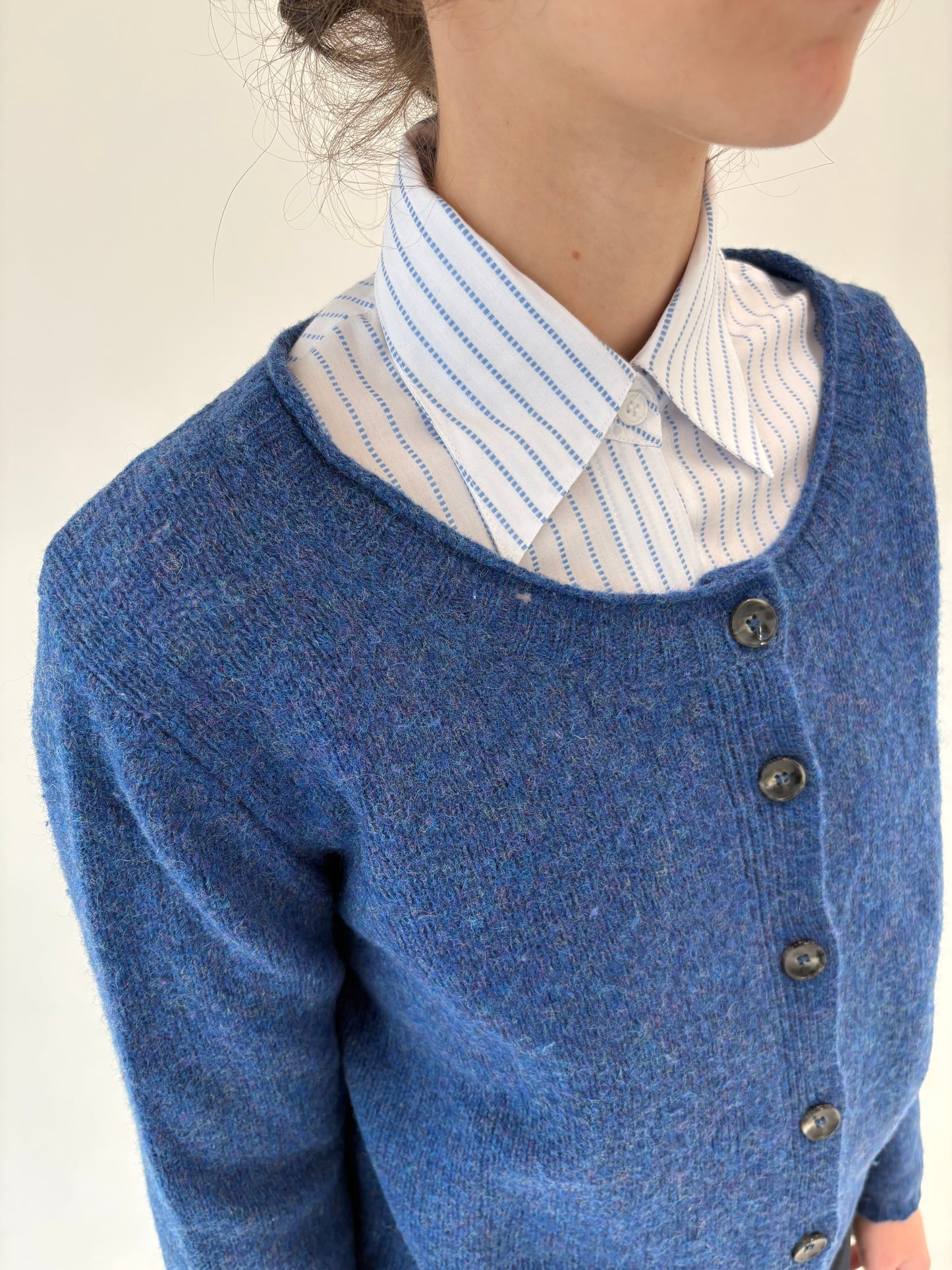 Cardigan Jeans blue din lana groasă multiply