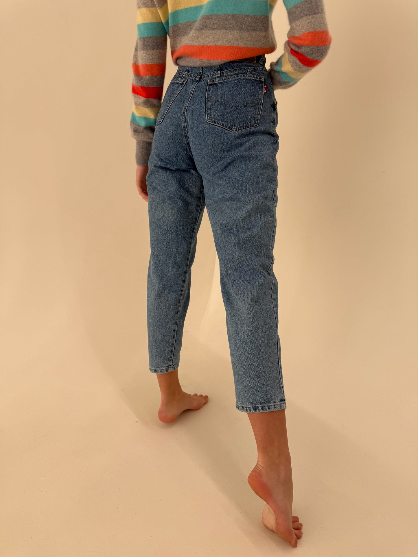 Jeans vintage premium mom fit cu talie ultra înaltă classic wash