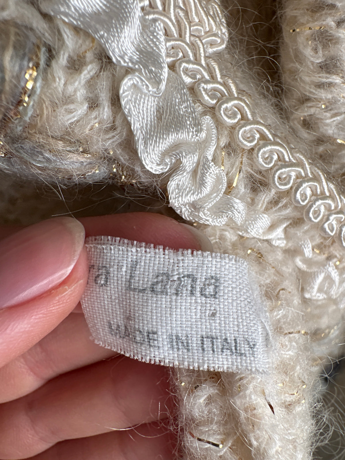 Jacheta vintage / cardigan bijuterie cu broderie manuală 3D din lana