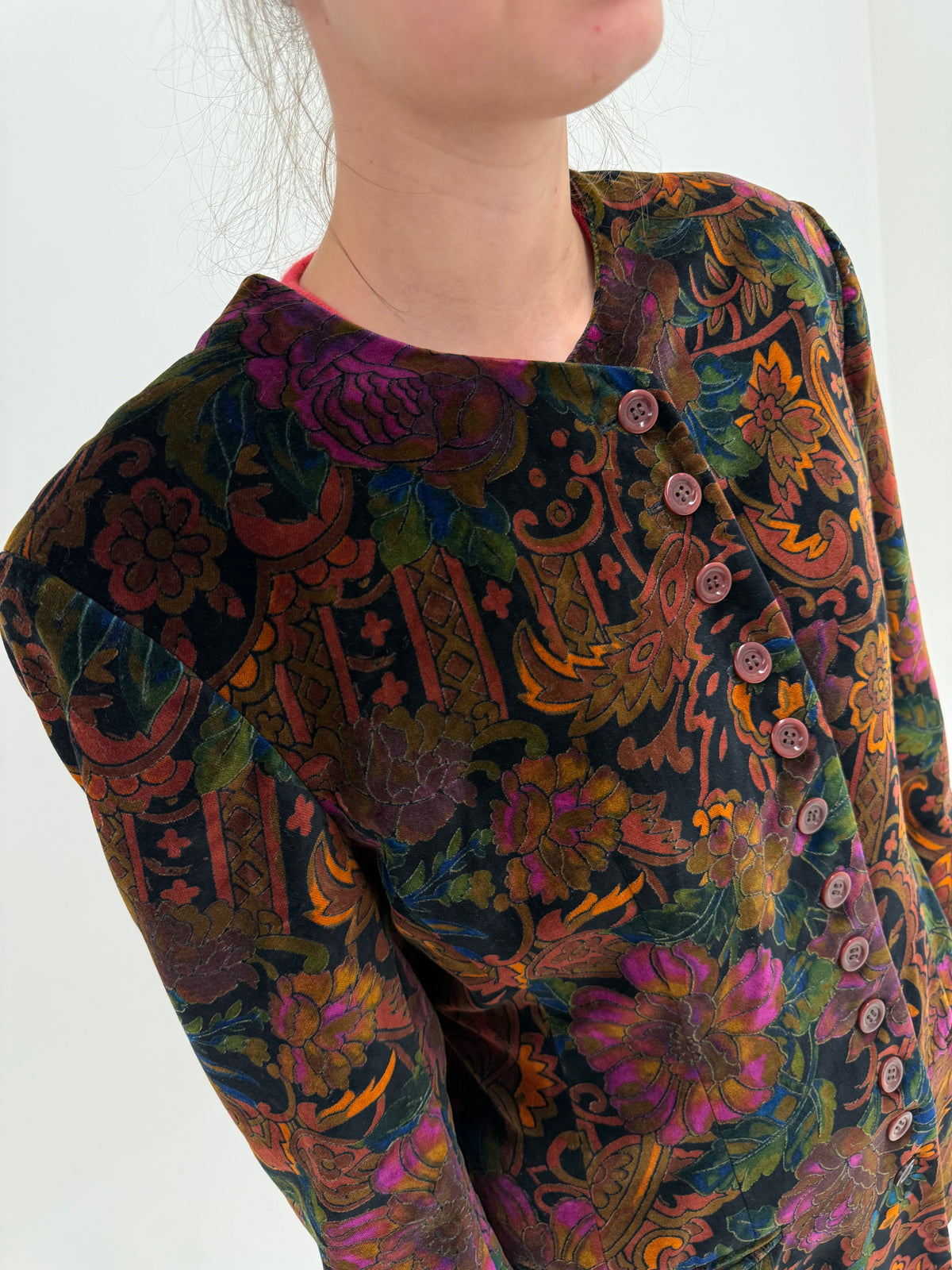 Sacou luxury Bogner din catifea excepțională cu print paisley în culori superbe