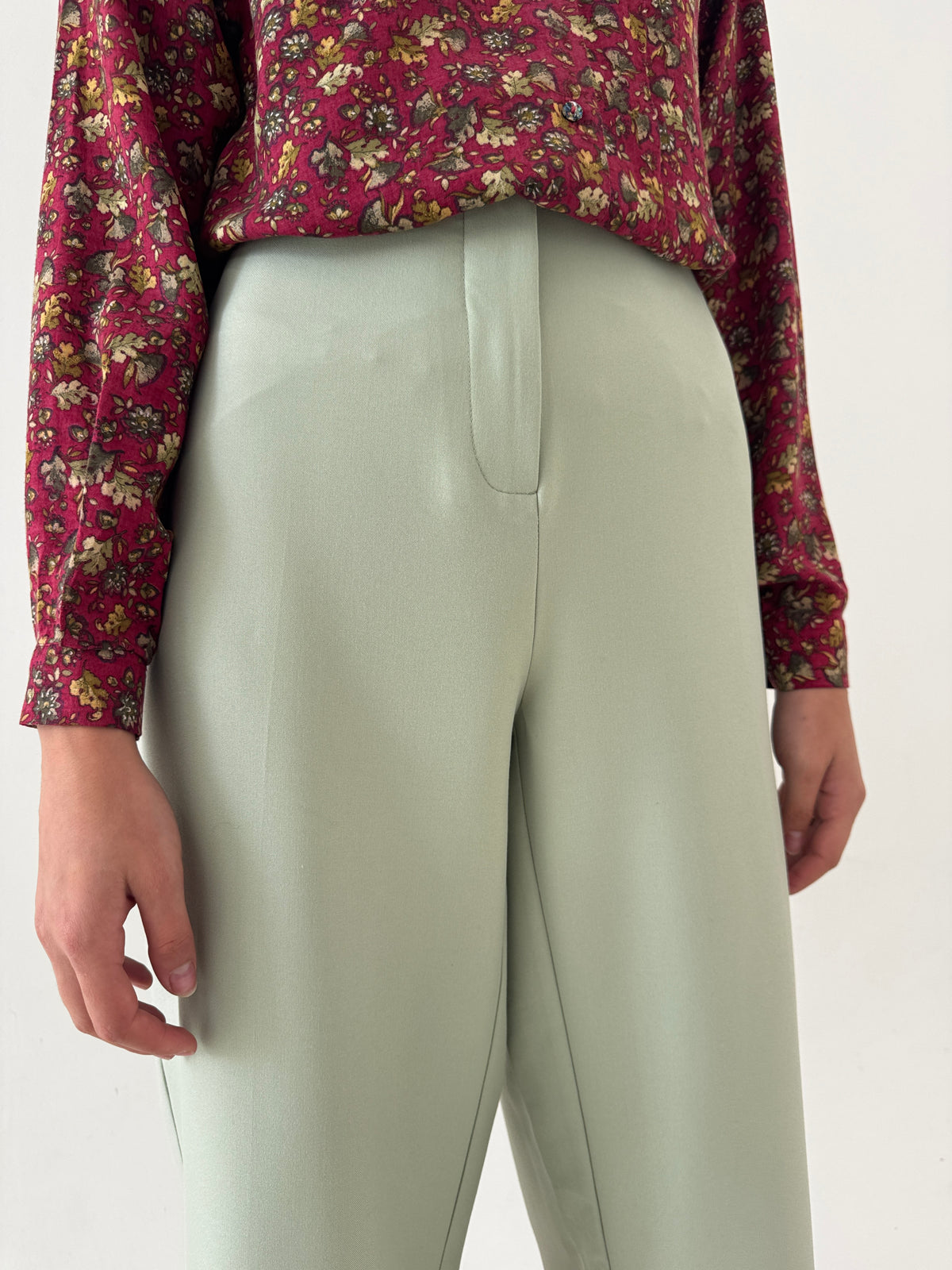 Pantaloni petite light green din twill gros ultra confort de toamnă cu talie înaltă