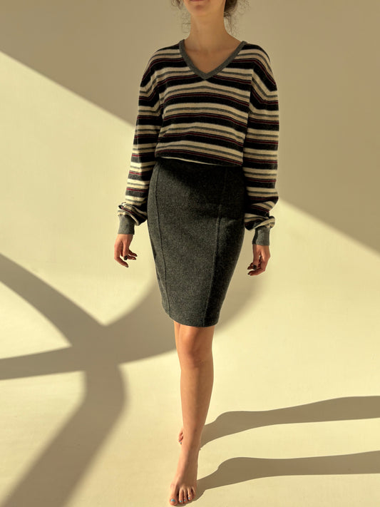 Fustă conică din tricot plin de lana extrafina