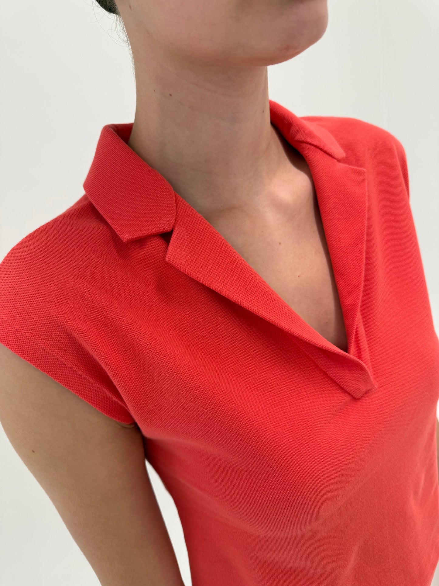 Top polo Fendi coral red din bumbac excepțional