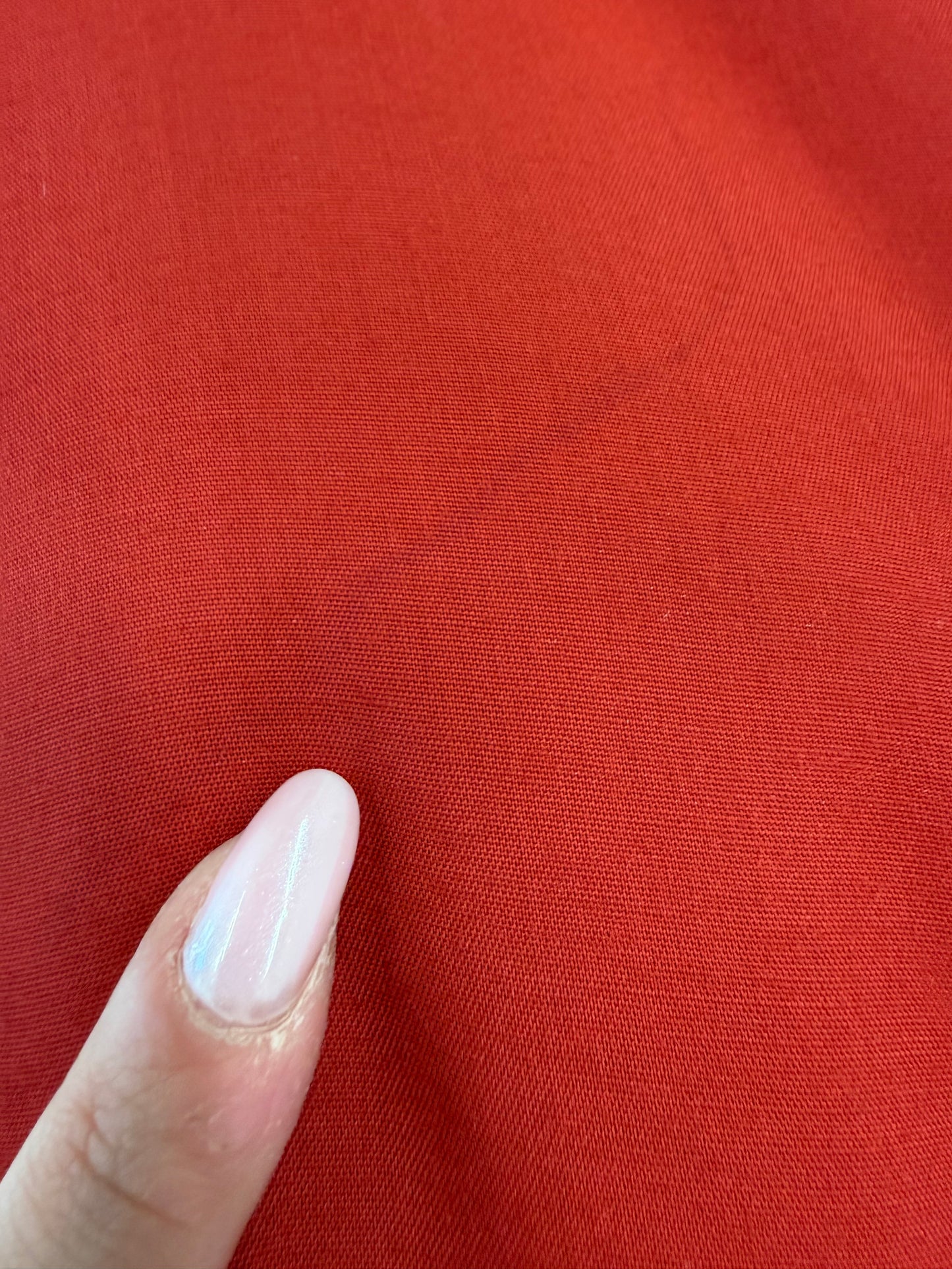Rochie maxi cu corsaj și broderie brick red super vaporoasă