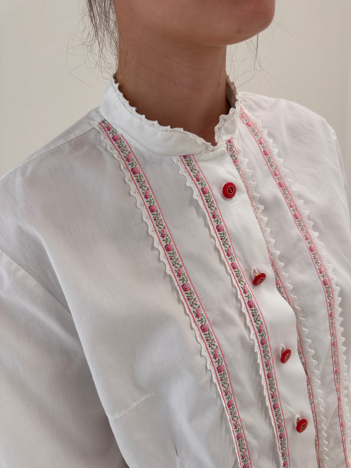 Cămașa vintage din canvas moale de bumbac cu detalii chic
