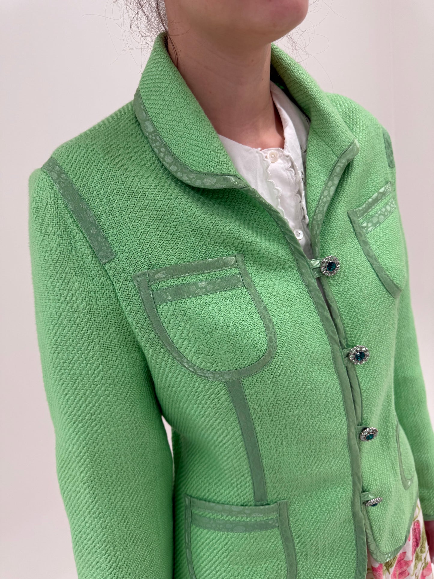 Sacou verde crud cambrat din tweed excepțional de in cu paspoal