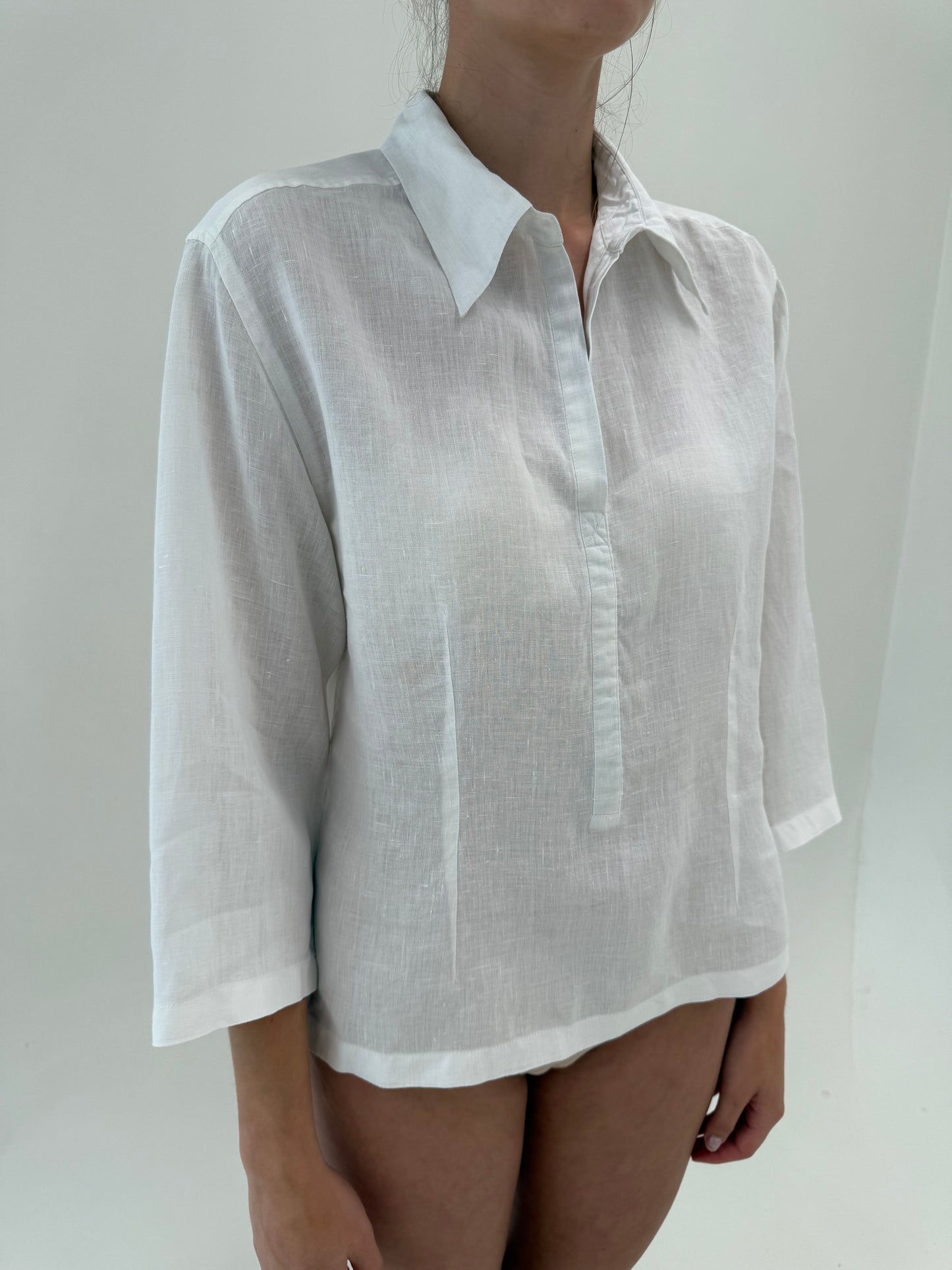 Camasa din in premium in croi clasic și mâneca 3/4 in croi clasic minimalist