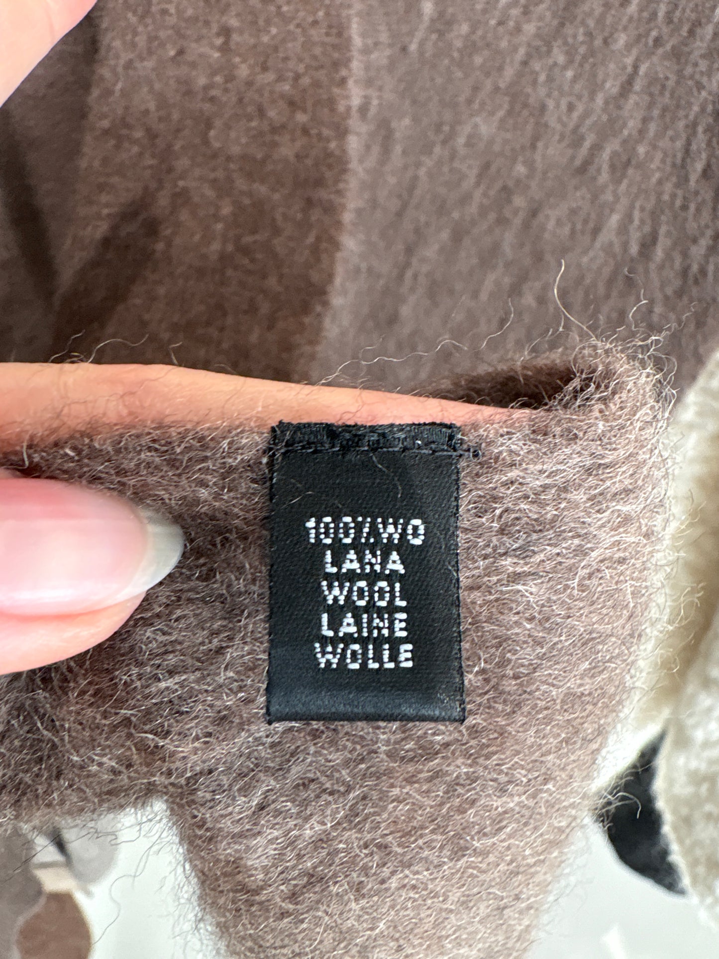 Fular taupe brown din lana excepțională extrem de fină