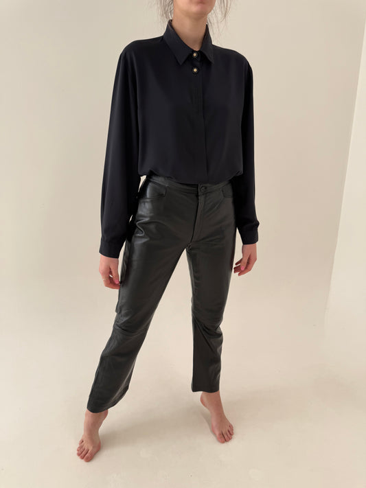 Pantaloni din piele naturală moale și fină