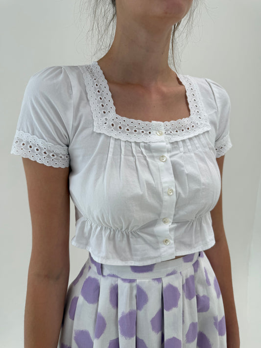 Top cropped cu inserții de dantelă din bumbac premium