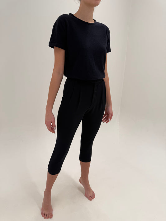 Pantaloni Prada petite capri cu pense