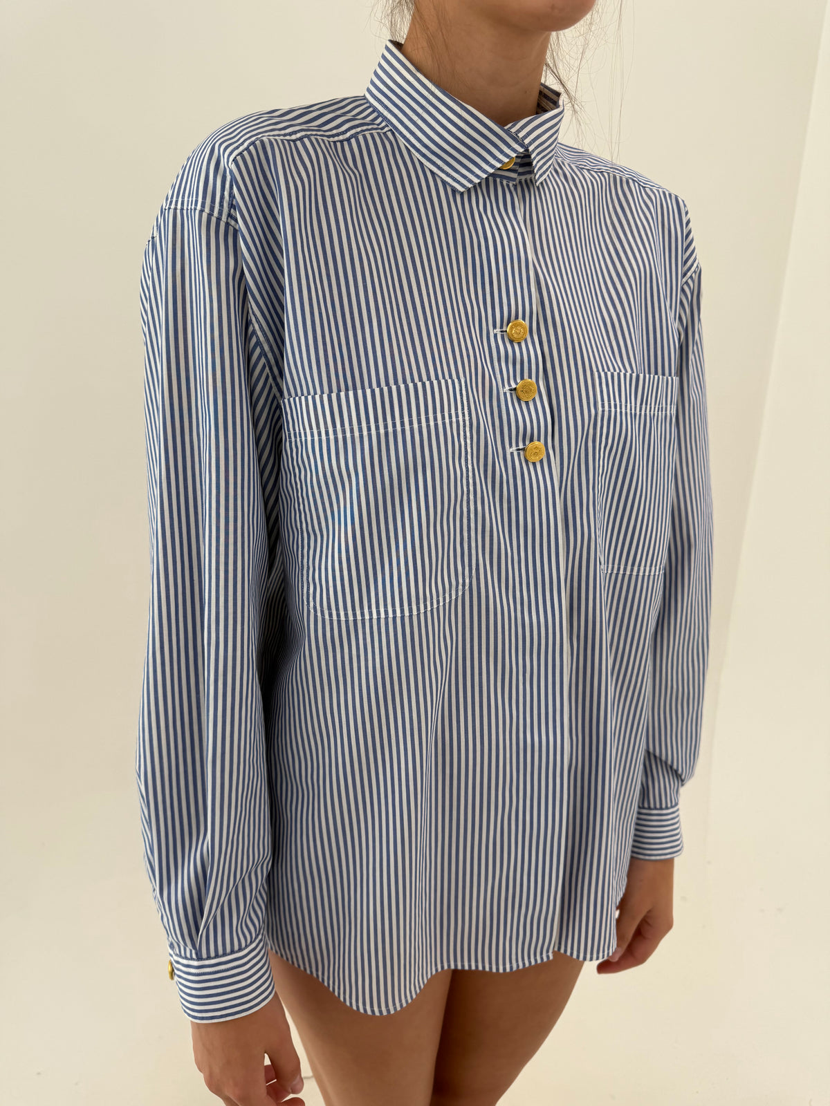 Cămașa vintage ultra chic în dungi Navy gone verticale din poplin de bumbac