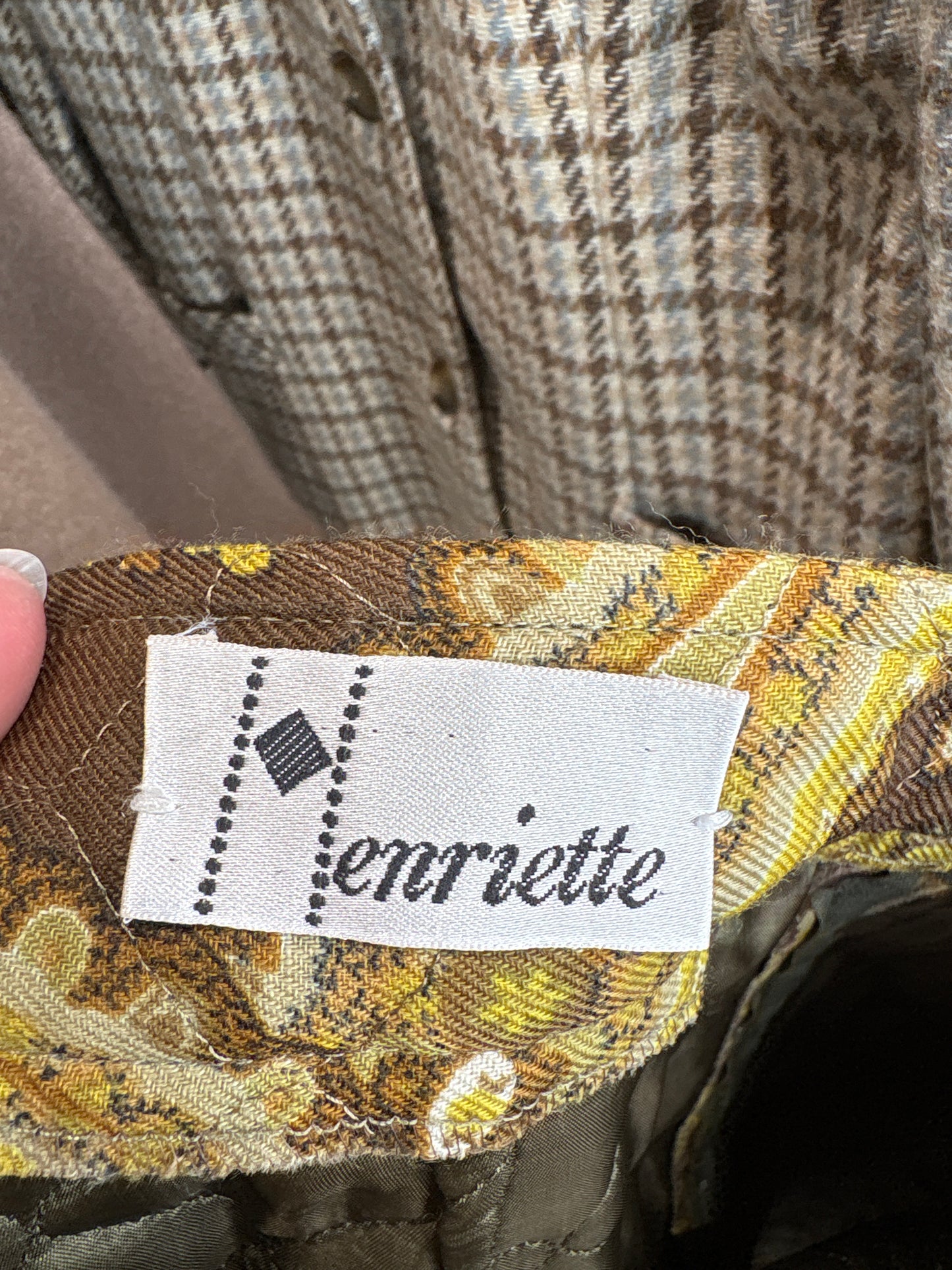 Fustă italiană high end din matlase excepțional cu print paisley conică