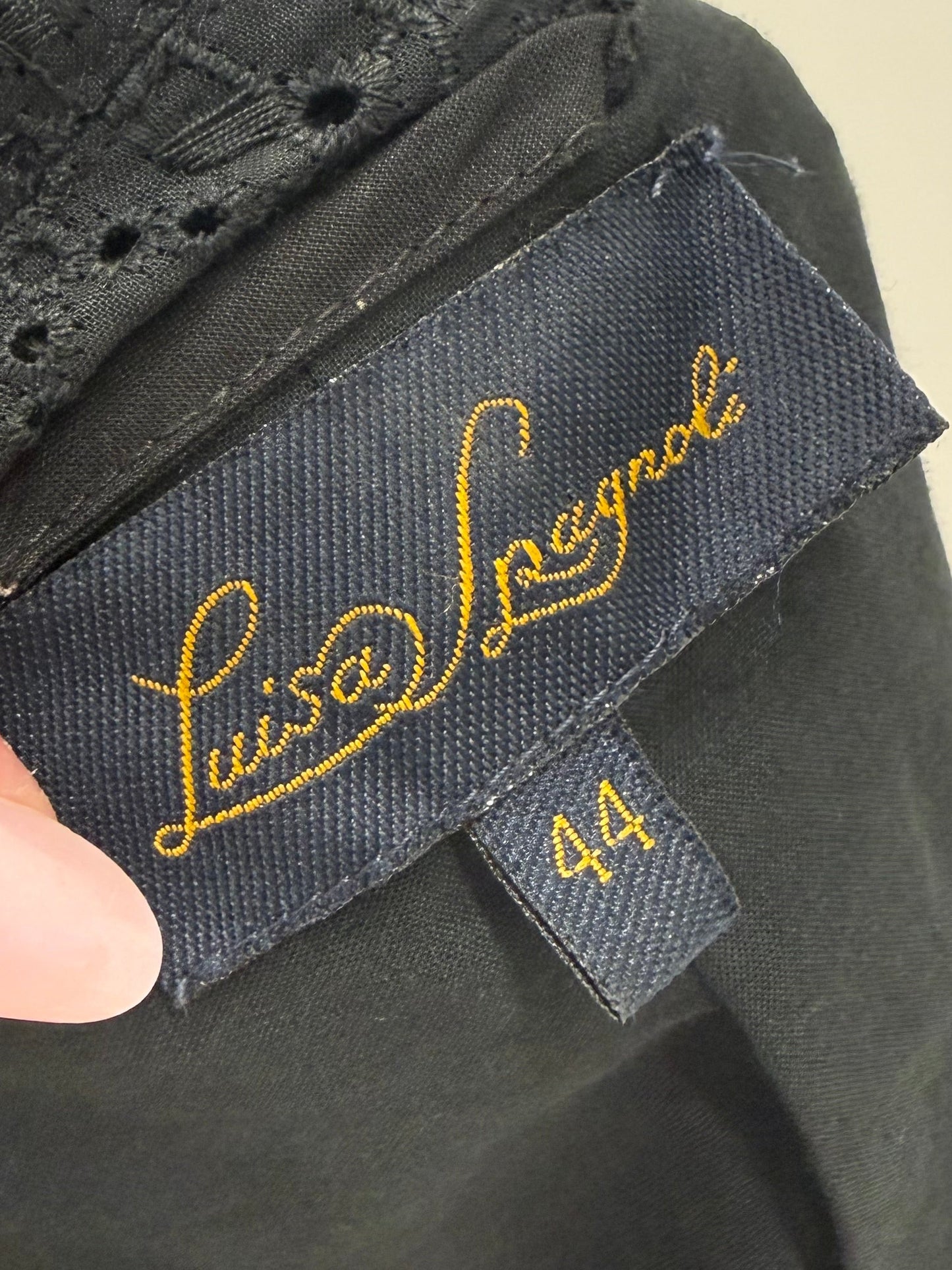Sacou negru cambrat Luisa Spagnoli din pânză de bumbac integral cu broderie anglaise