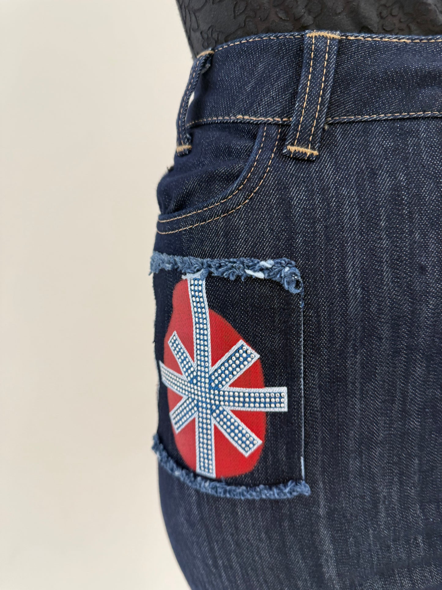 Fustă din jeans ultra luxury Philipp Plein ușor modelatoare