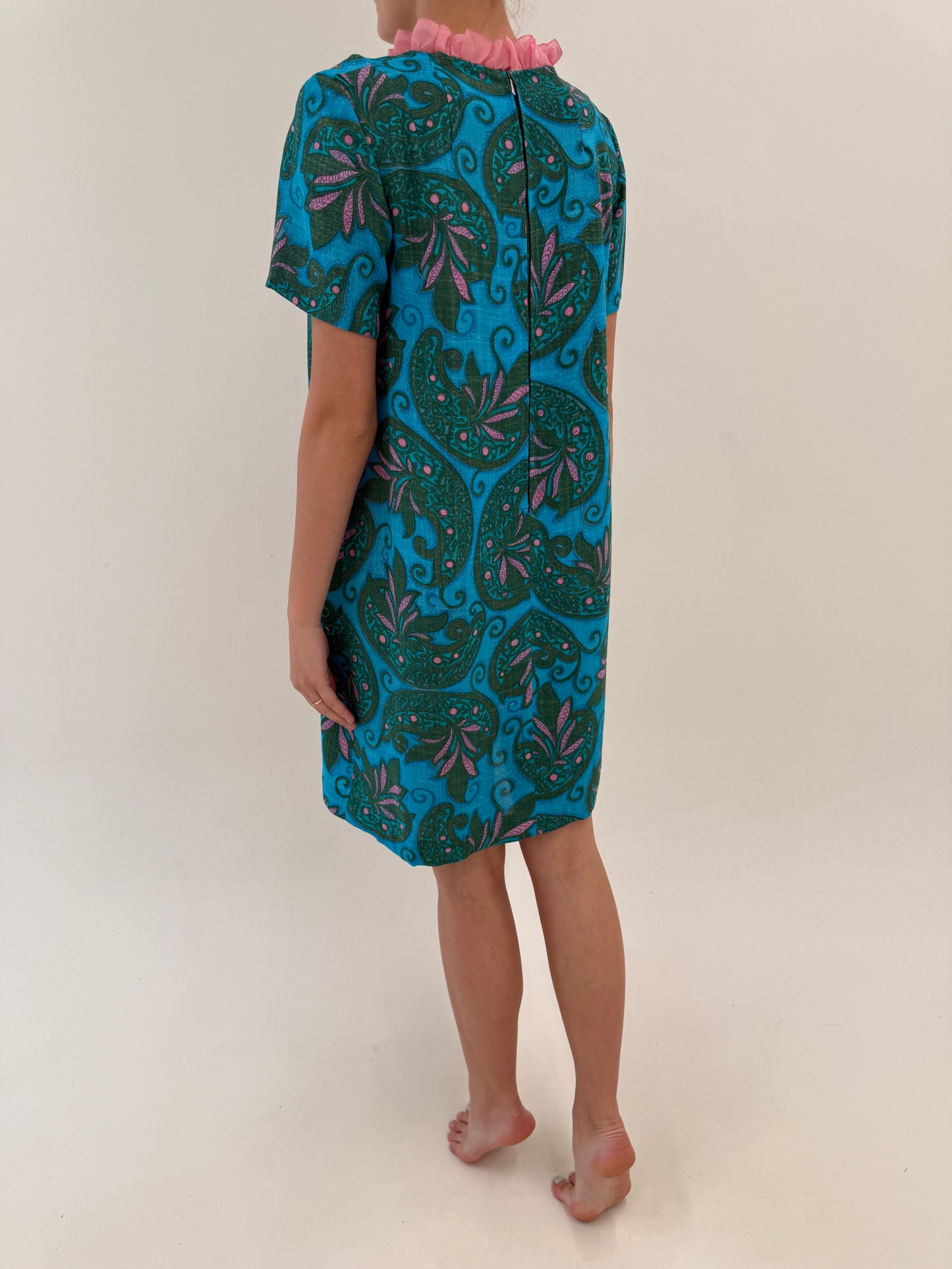 Rochie Old vintage anii 60 din pânză de in în culori superbe