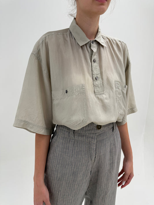 Top vintage polo warm gray din mătase naturală în croi retro modern