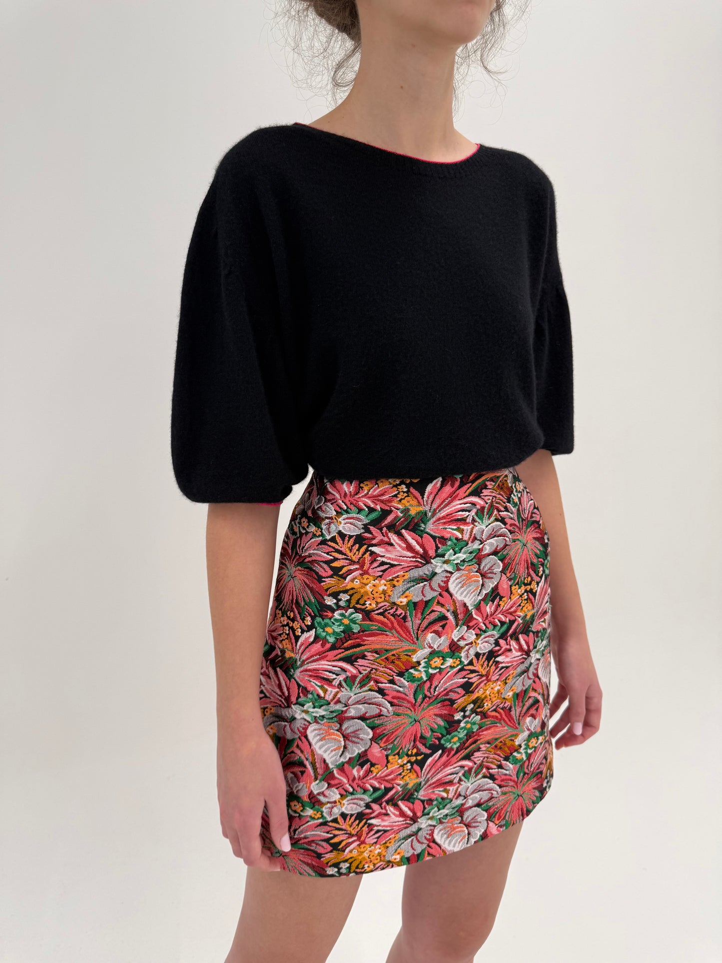 Fustă de brand luxury MSGM din brocart in culori tari de la zi la seară