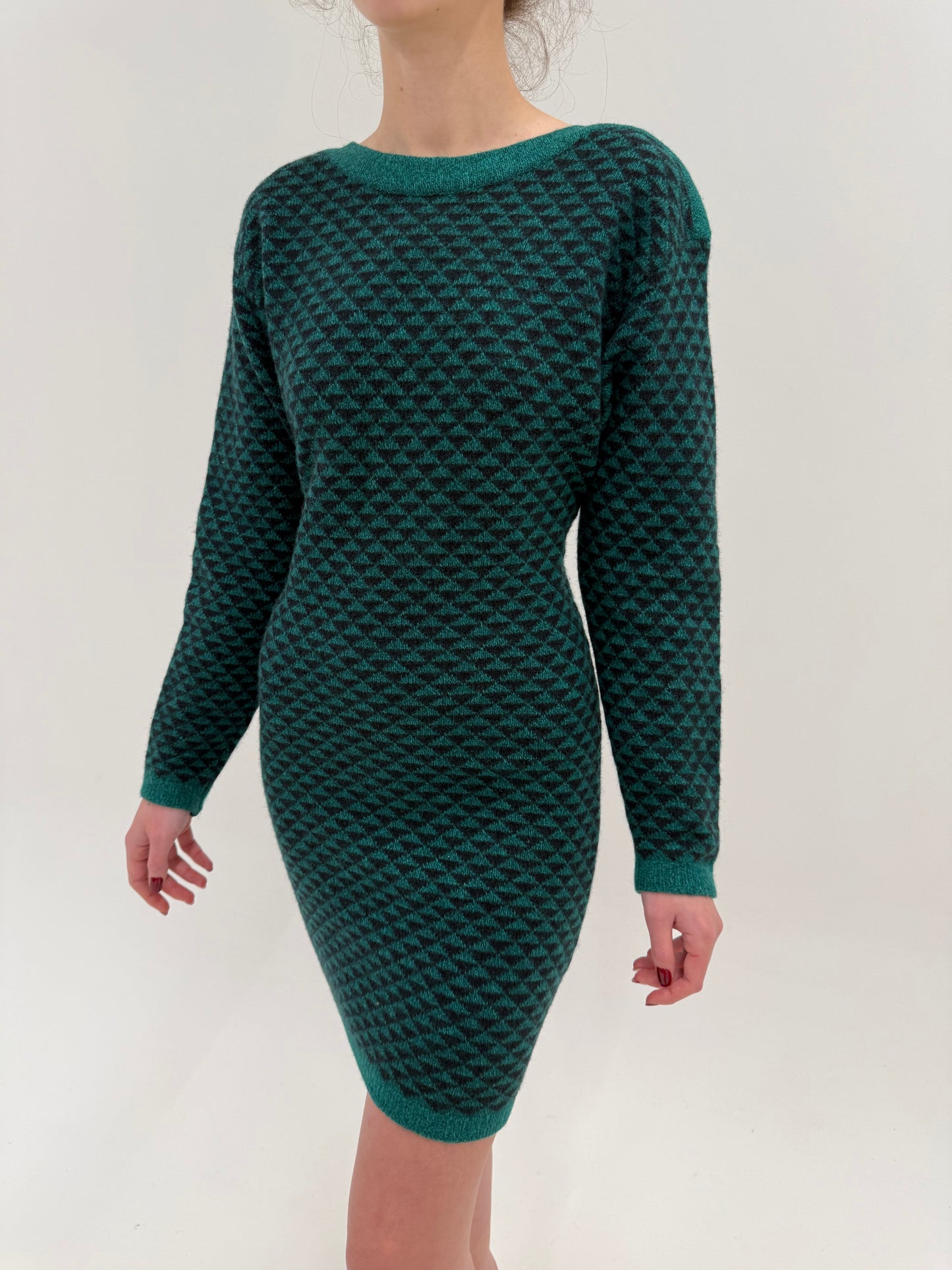 Rochie de brand luxury vintage Guy Laroche emerald green din tricot gros și dens