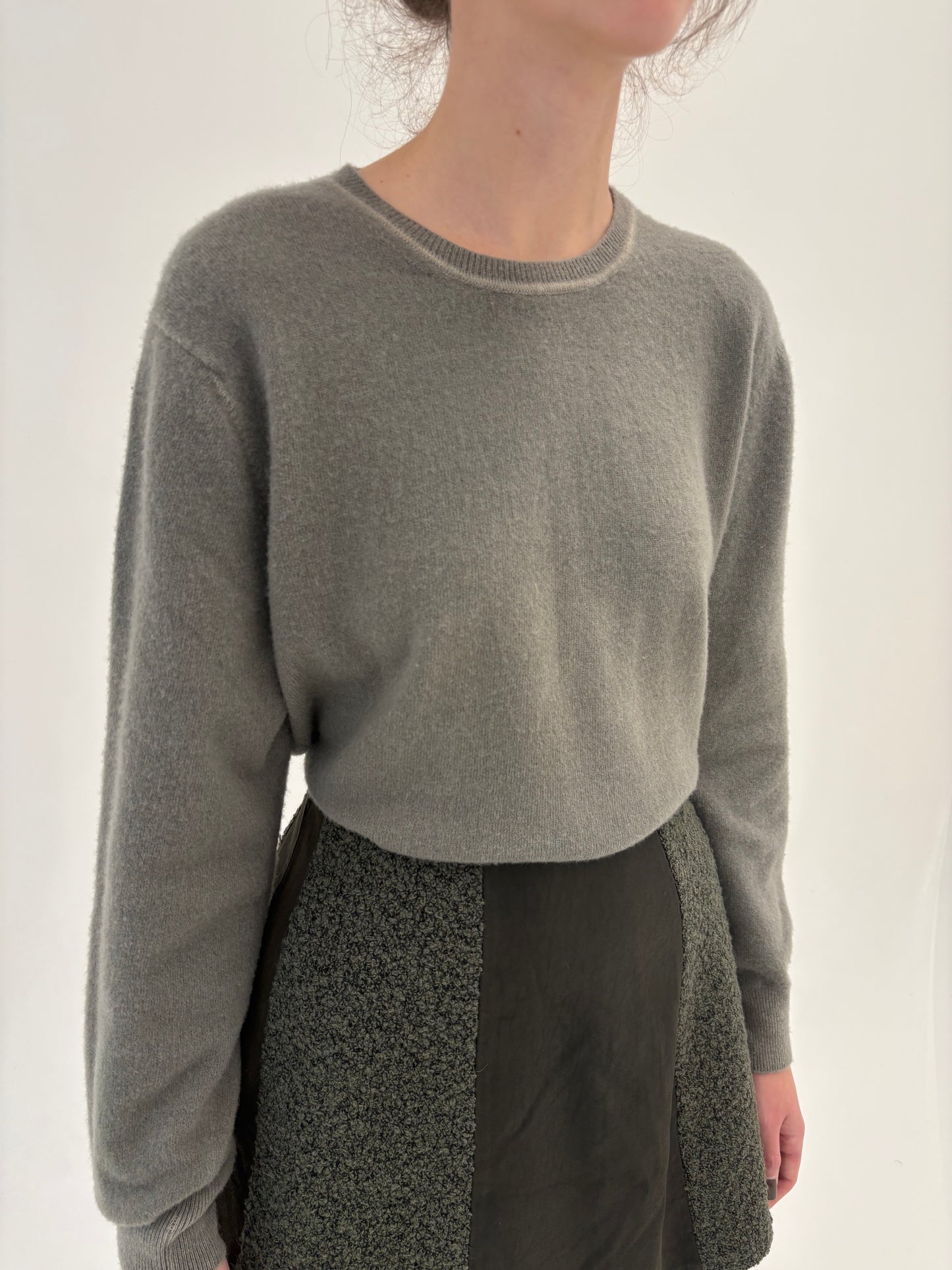 Pulover Sage green din lana plină extrafina