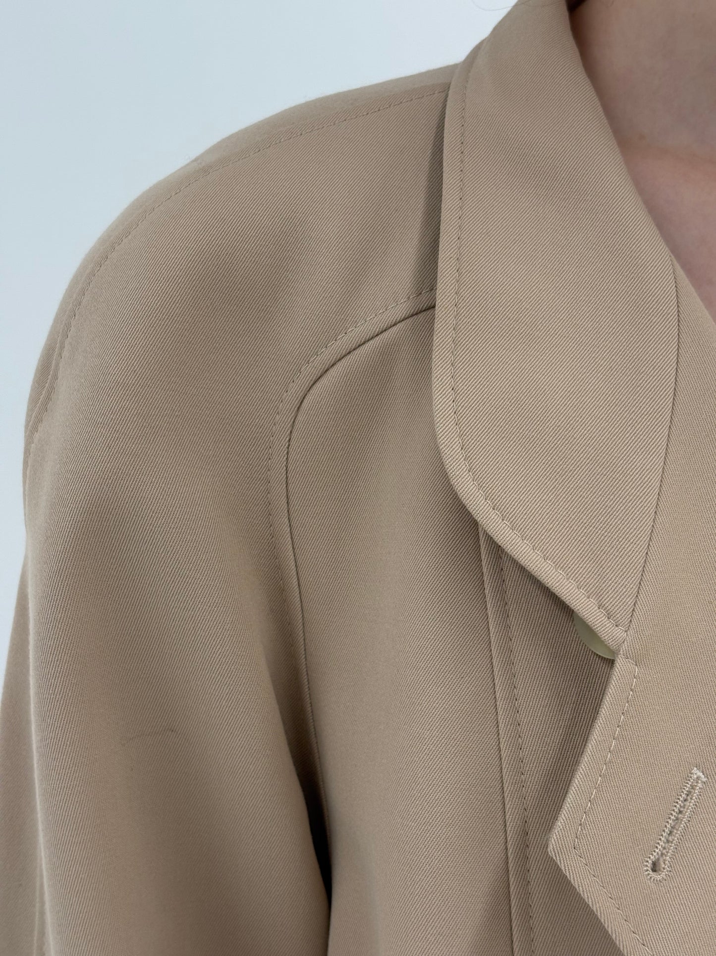 Palton old vintage anii 80 din twill excepțional de lana sand nude