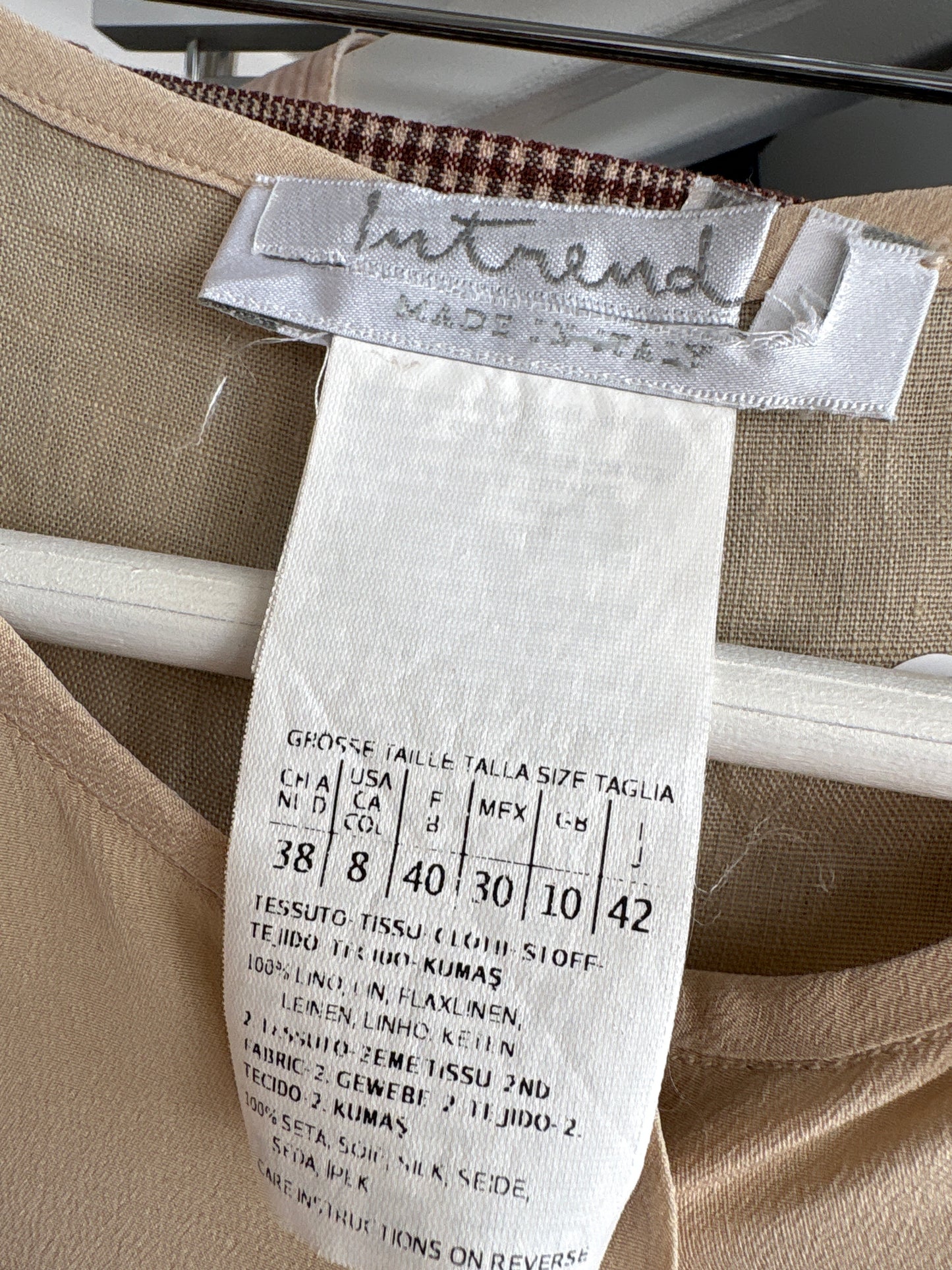 Cămașa camel luxury gama Max Mara din in și mătase naturală