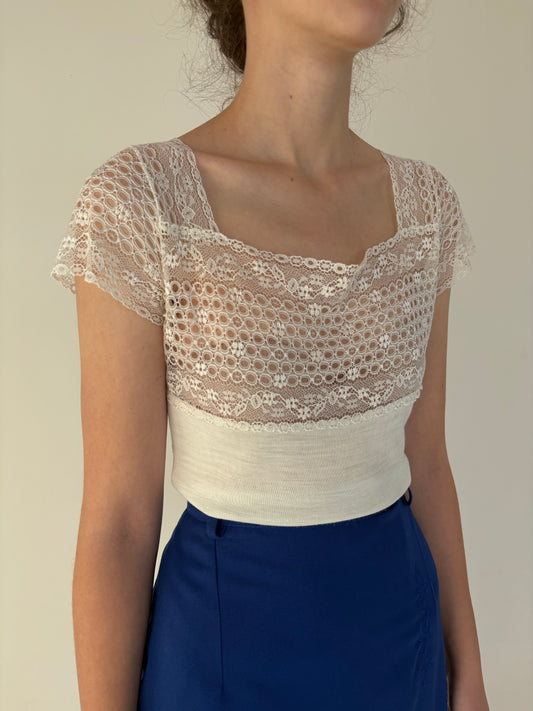 Top buttwr white din mătase naturală, cașmir și lana extrafina