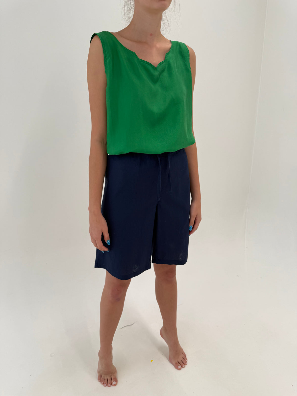 Pantaloni din in Navy blue cu talie ultra înaltă reglabilă foarte generoasă