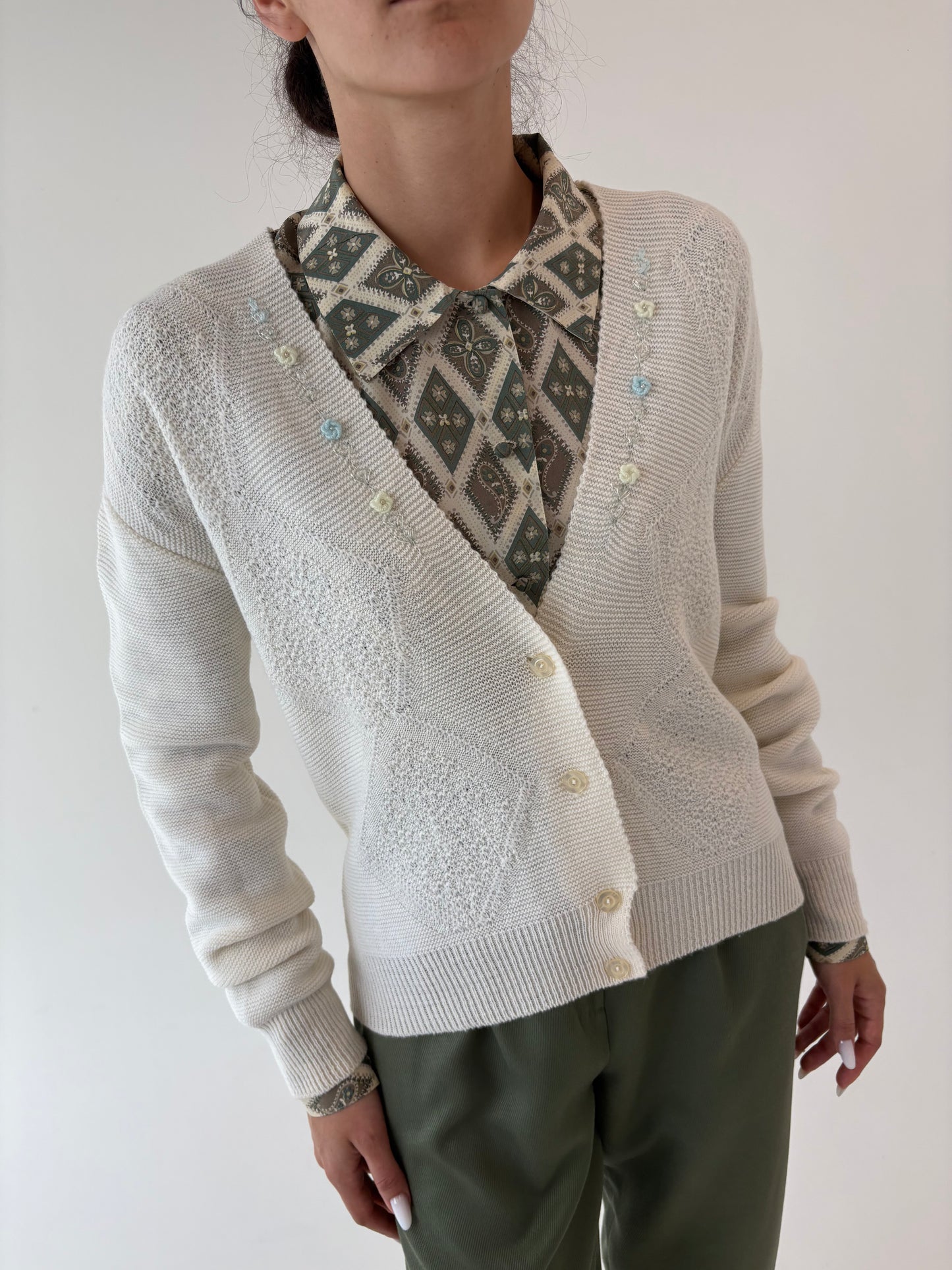 Cardigan vintage bijterie cu broderie manuală excepțională 3D