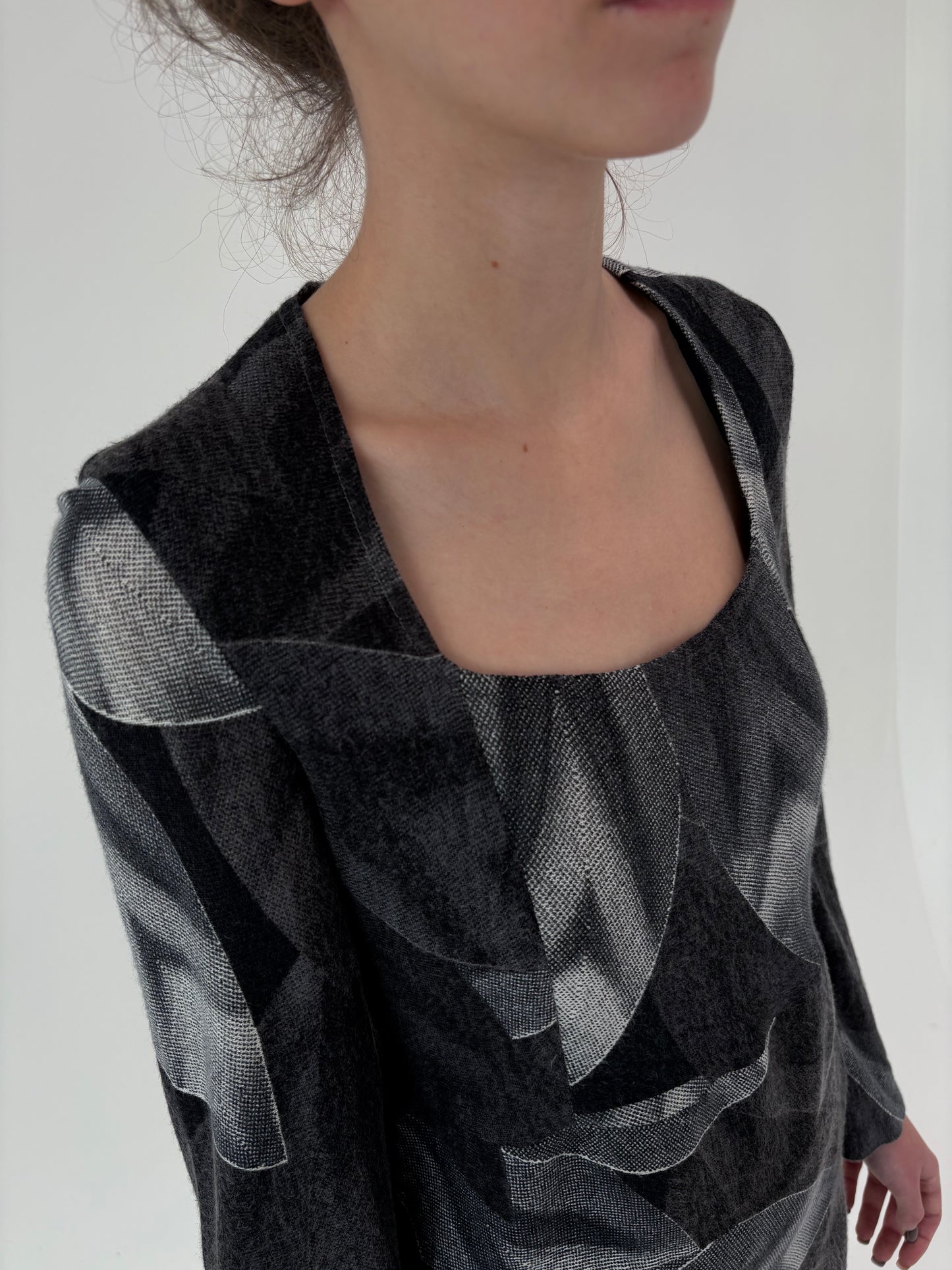 Rochie vintage în nuanțe de gri din lana extrafina