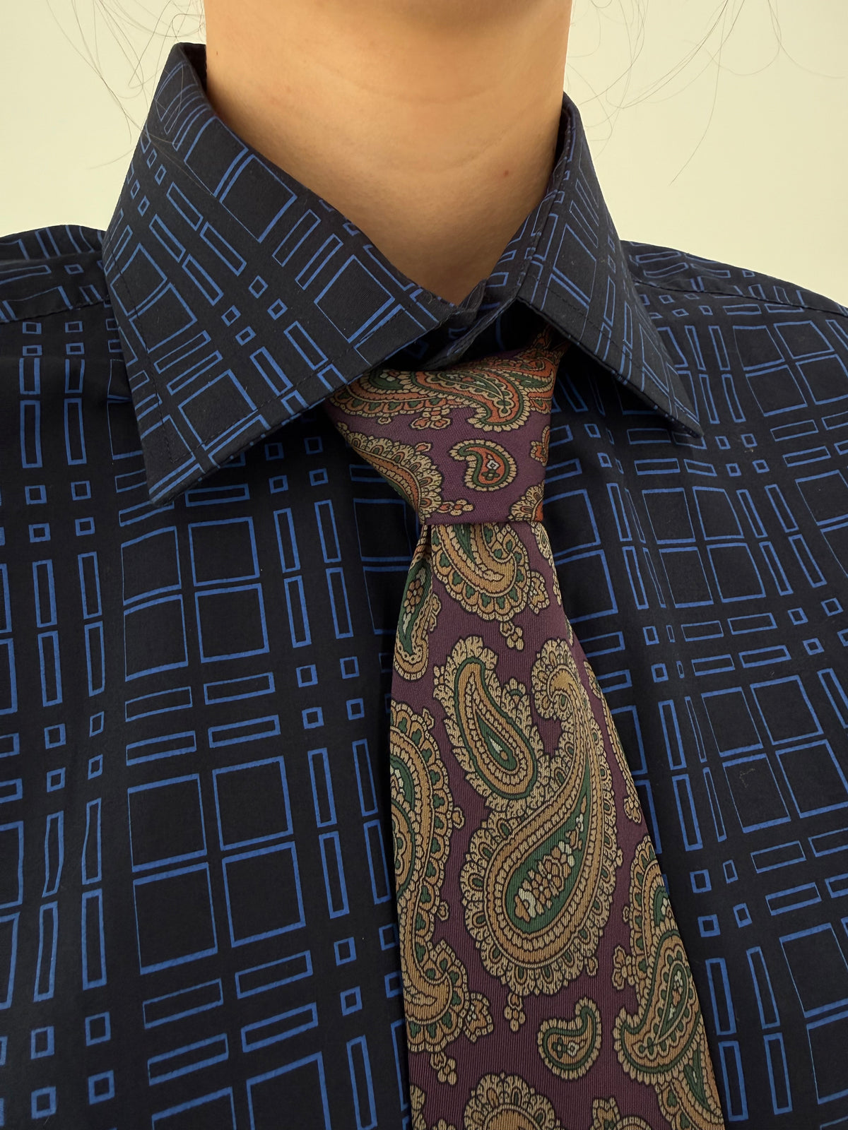 Cravata Chanel din mătase naturală old vintage anii 80 cu print paisley