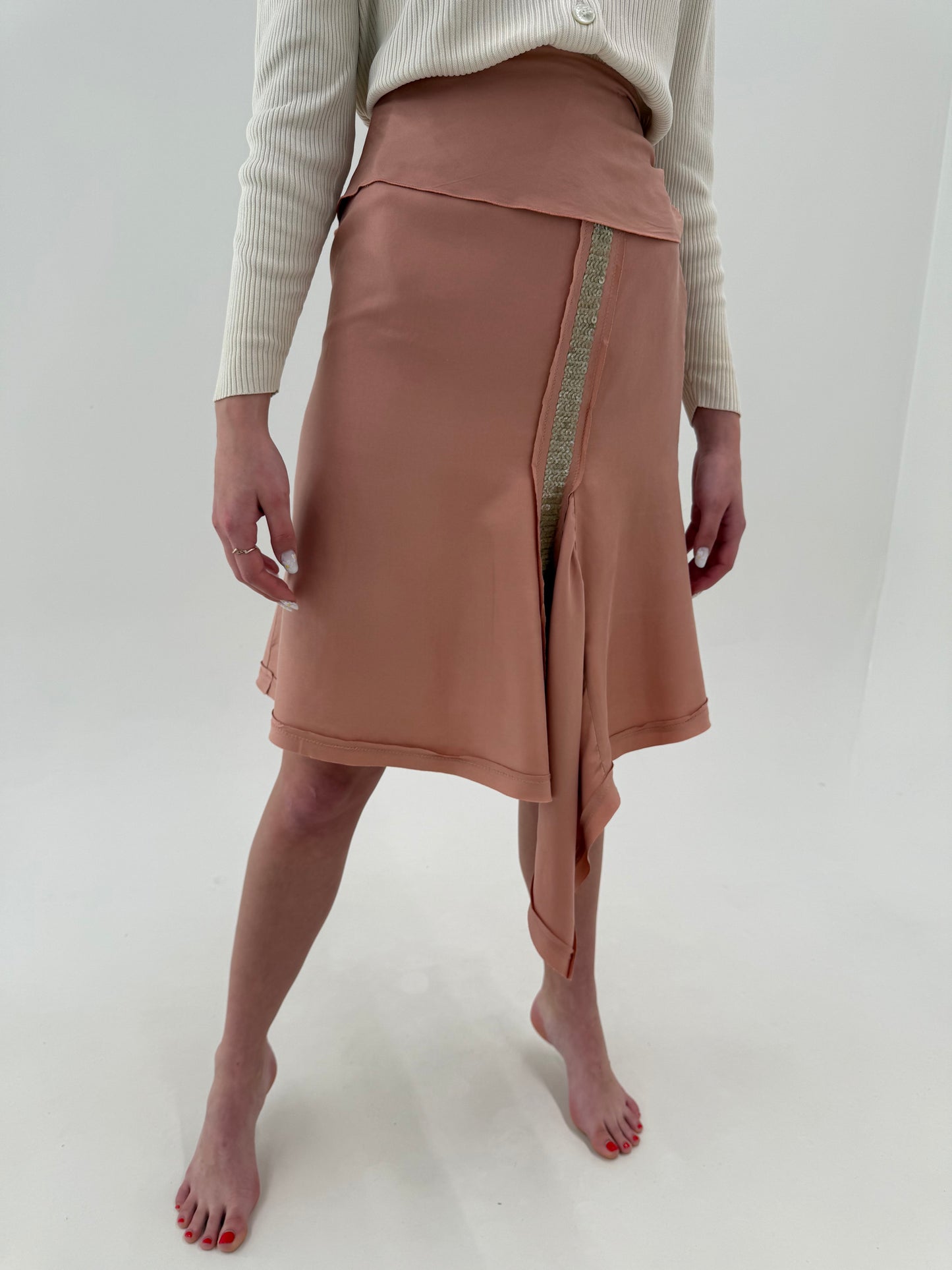Fustă din mătase naturală chesnut pink în croi deosebit super în trend
