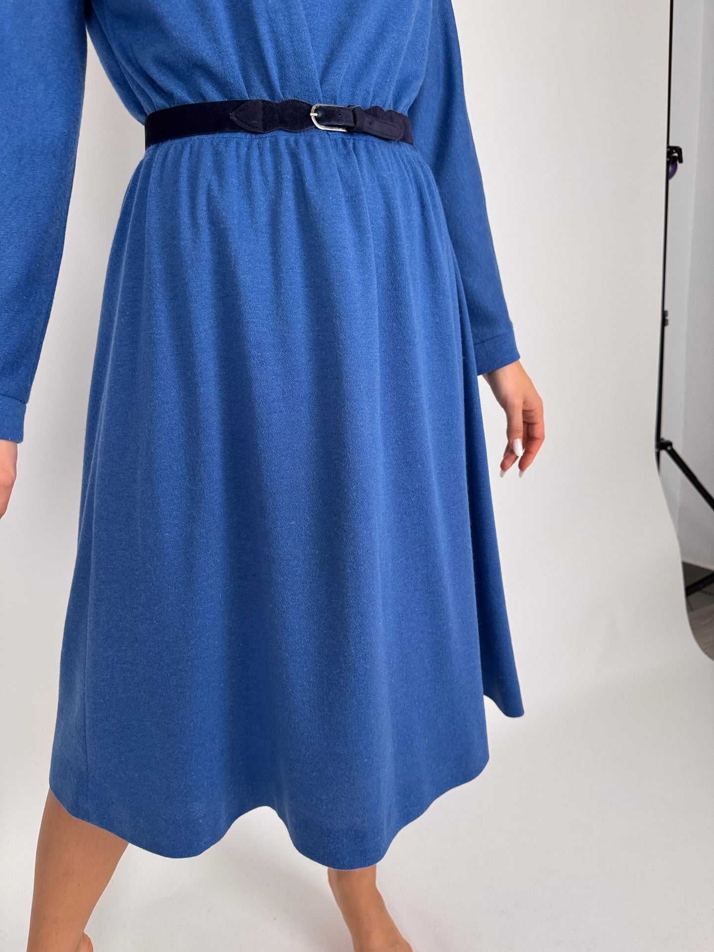 Rochie vintage saphire blue din lana extrafina cu talie elastică