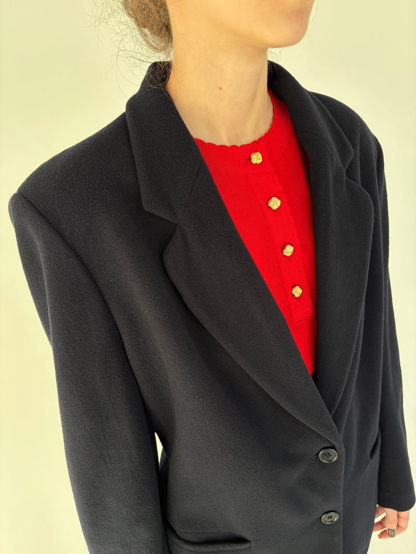 Sacou Navy și lana extrafina în croi actual