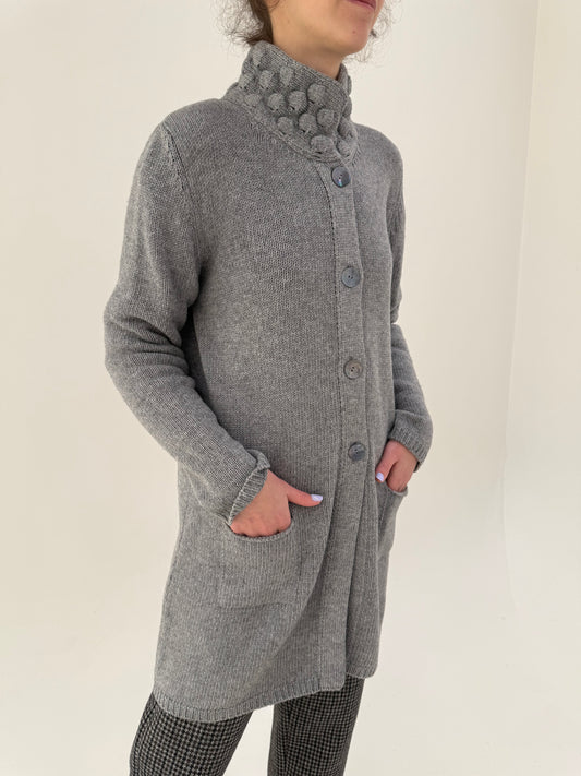 Pardesiu italian din lana merino extrafina de gramaj mare cu aplicații 3D